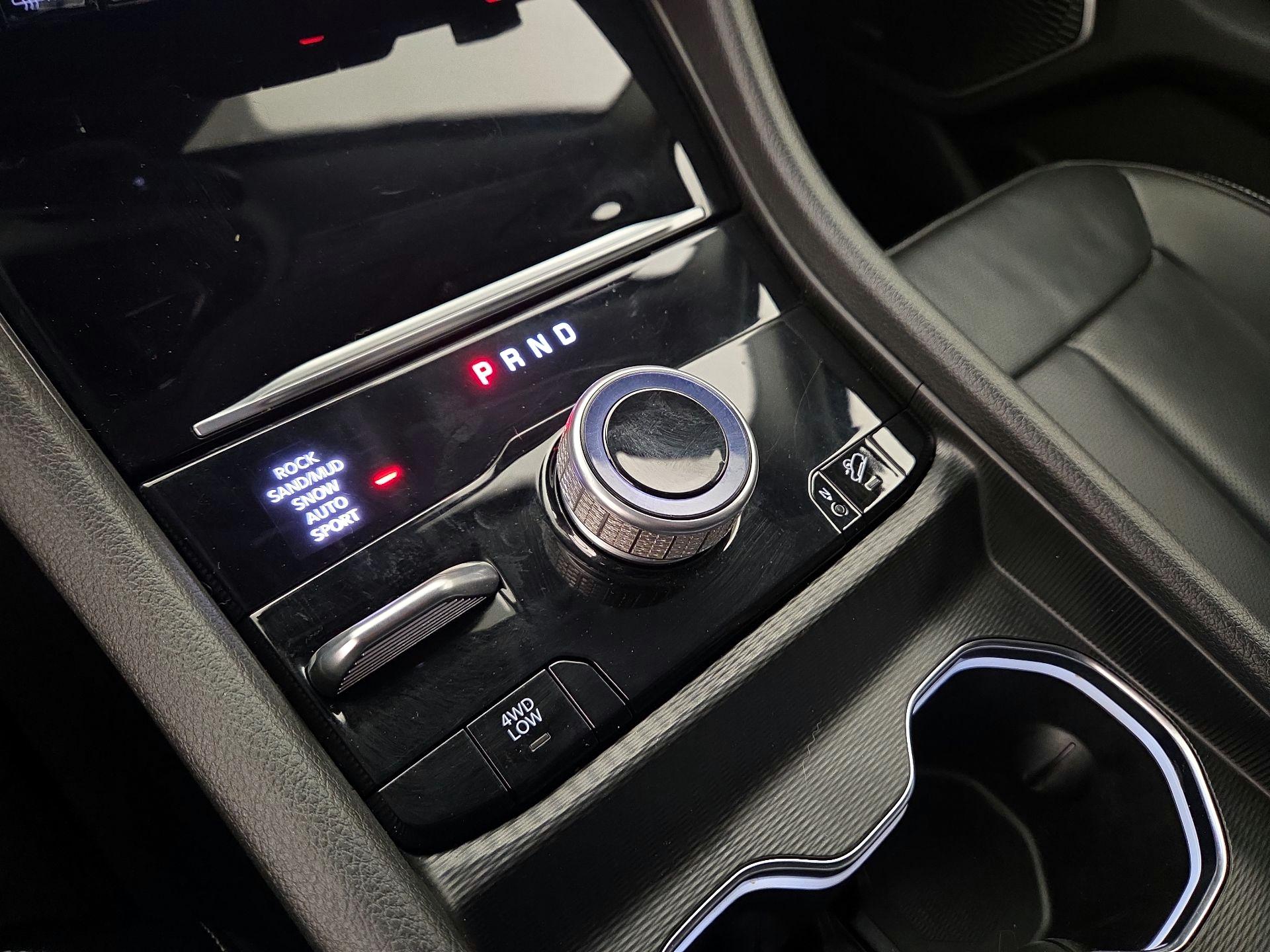 Thumbnail: 2023 Jeep Grand Cherokee - 17