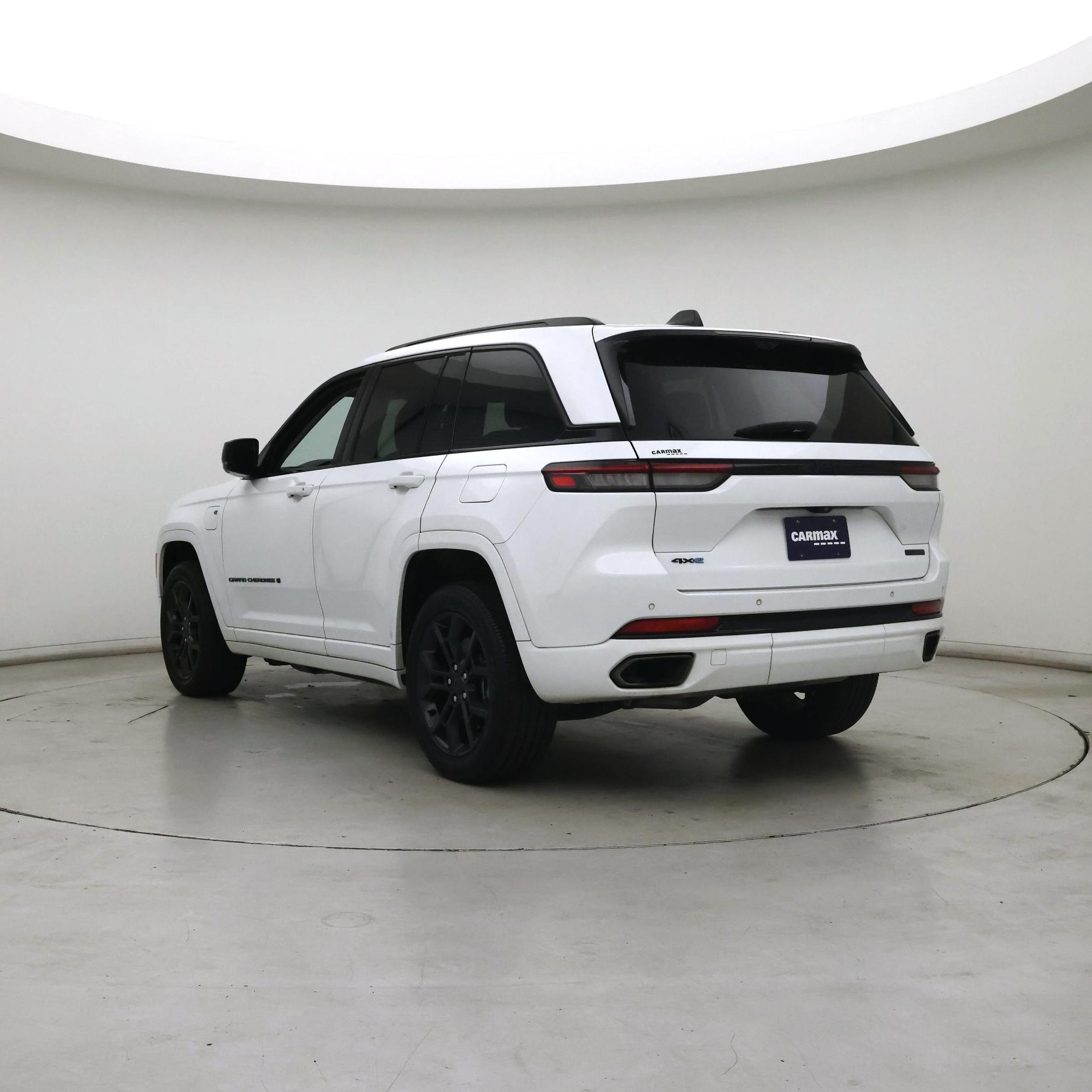Thumbnail: 2023 Jeep Grand Cherokee - 2
