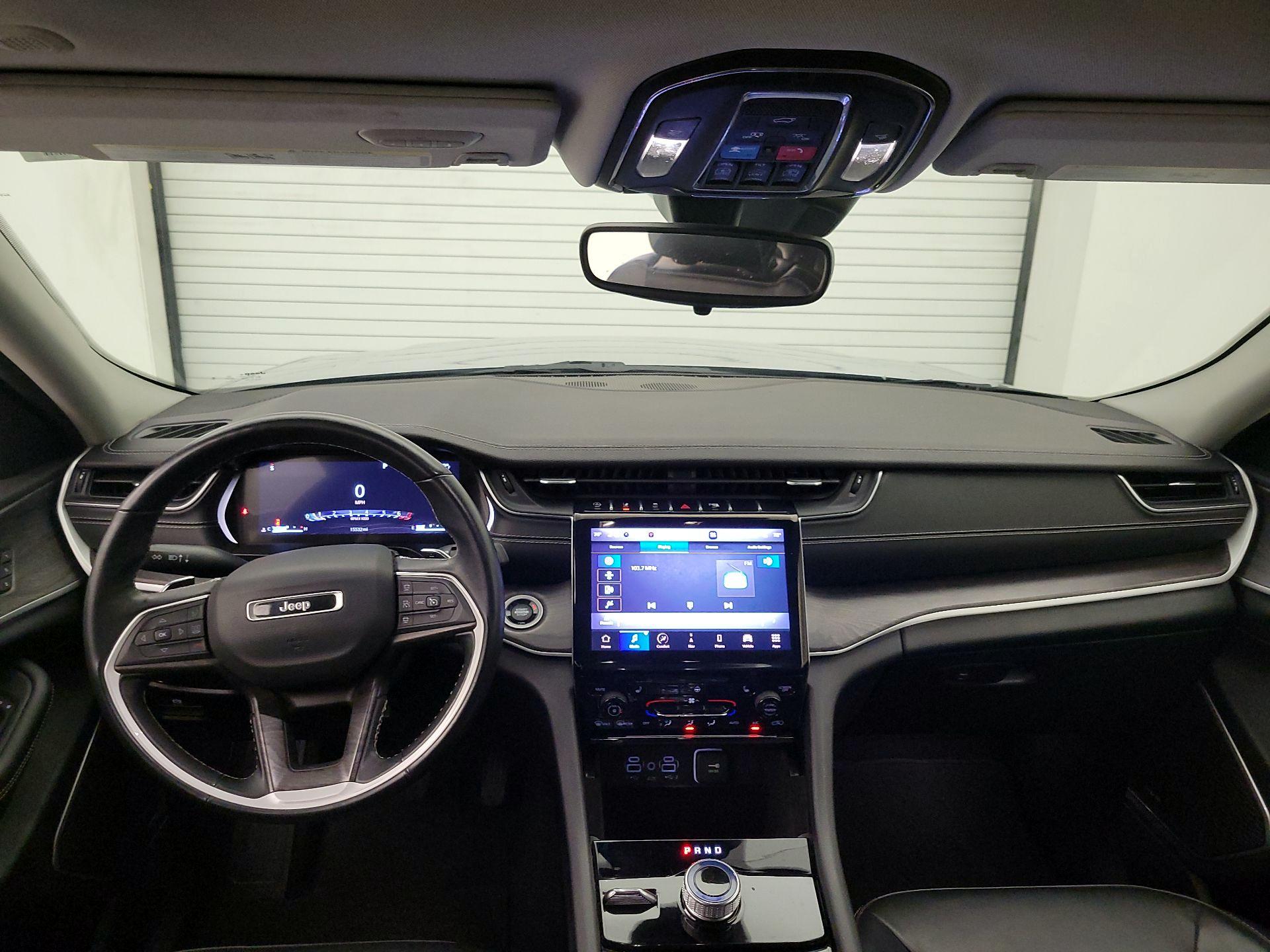 Thumbnail: 2022 Jeep Grand Cherokee - 9