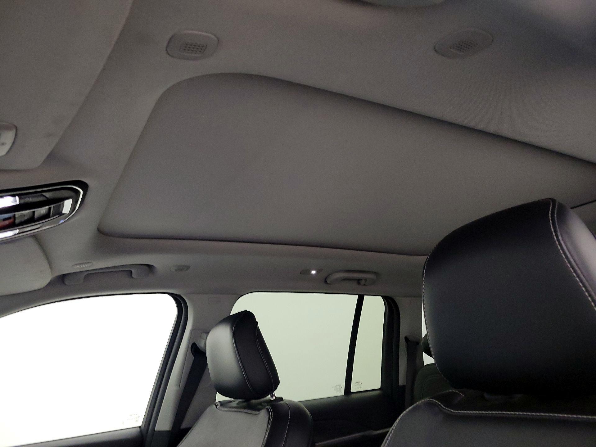 Thumbnail: 2022 Jeep Grand Cherokee - 19