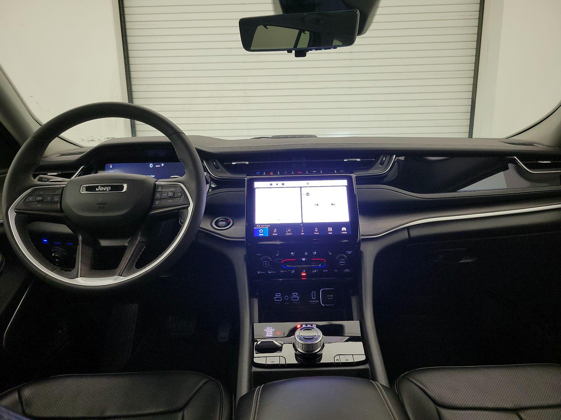 Thumbnail: 2023 Jeep Grand Cherokee - 9