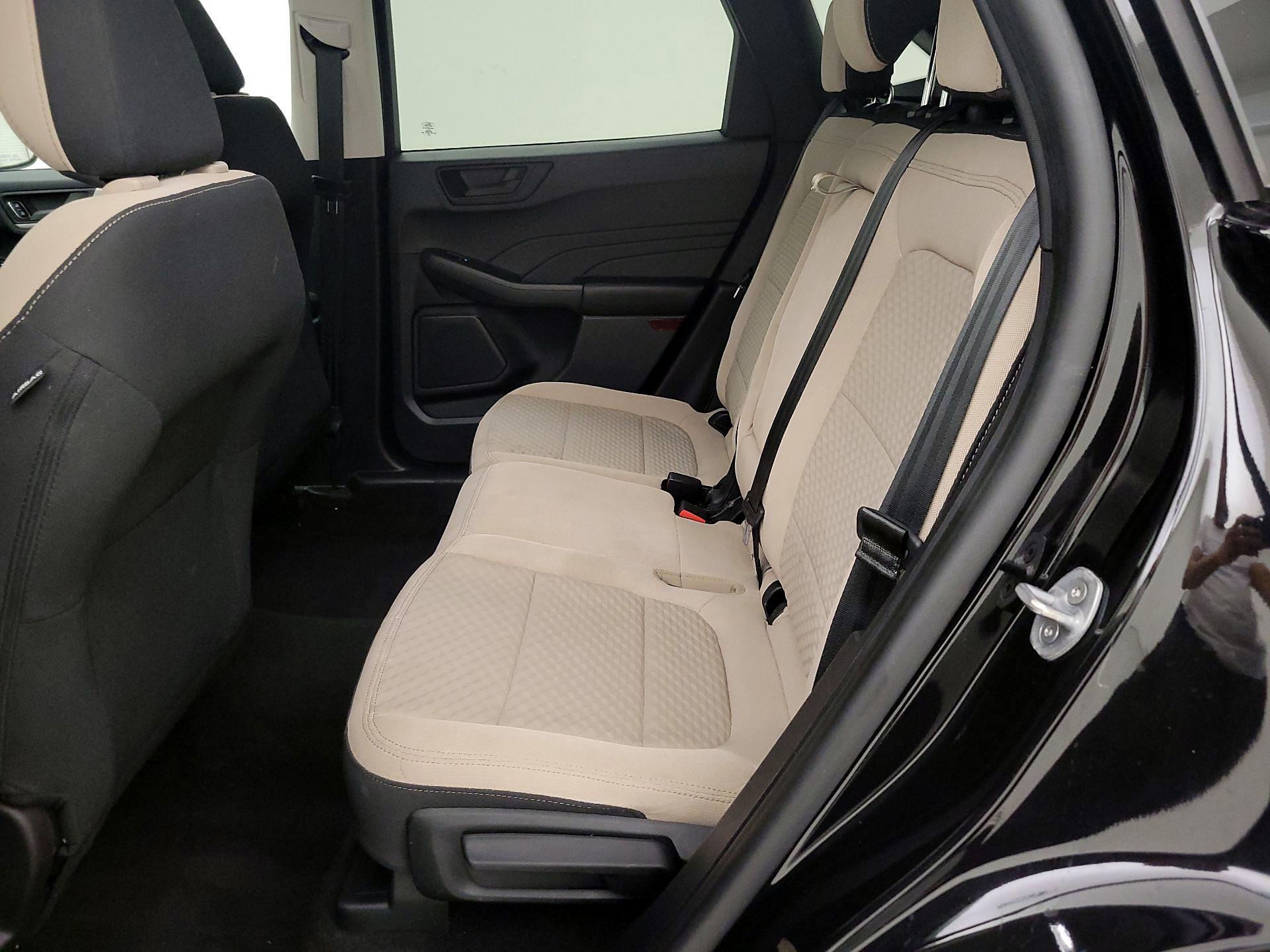 Thumbnail: 2022 Ford Escape - 19