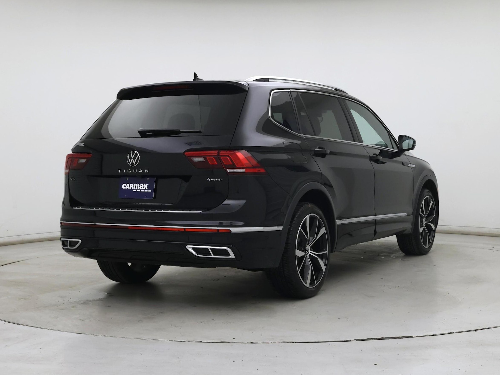 2022 Volkswagen Tiguan SEL R-LINE - Photo 9