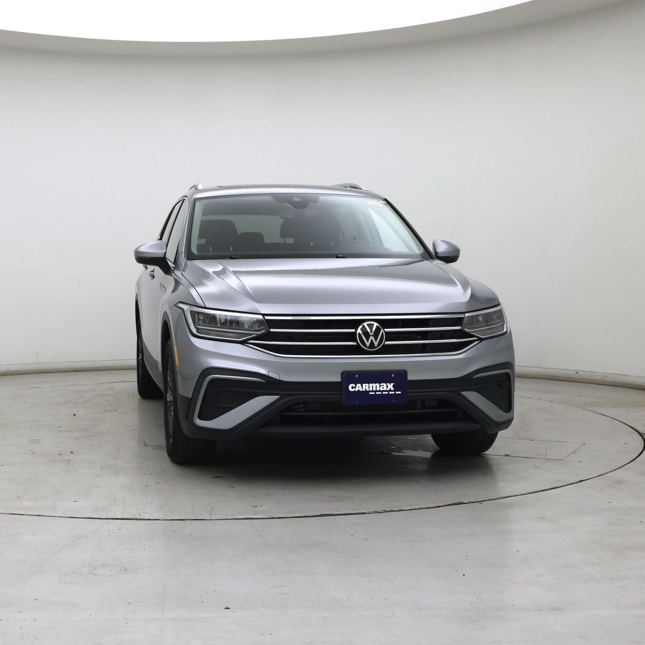 Thumbnail: 2022 Volkswagen Tiguan - 5