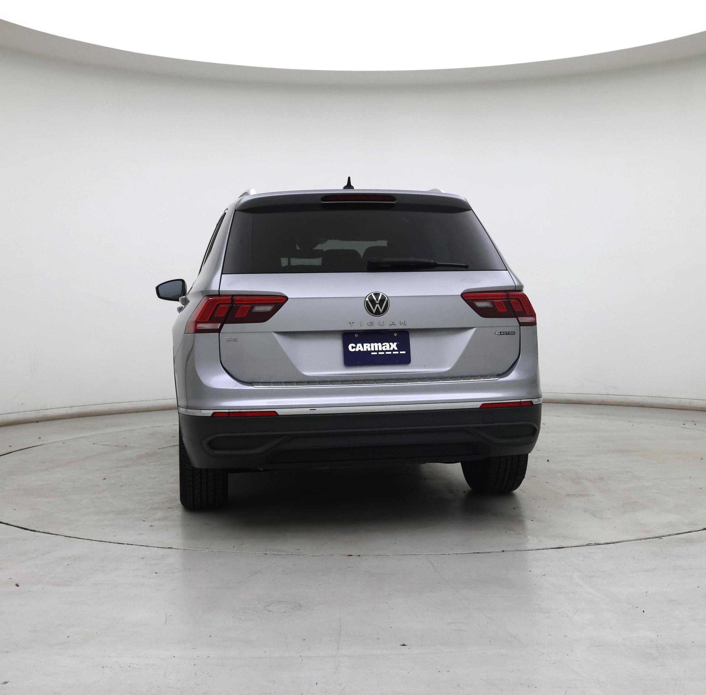 Thumbnail: 2022 Volkswagen Tiguan - 6