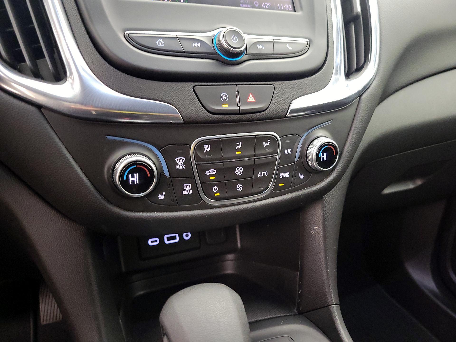 Thumbnail: 2023 Chevrolet Equinox - 16