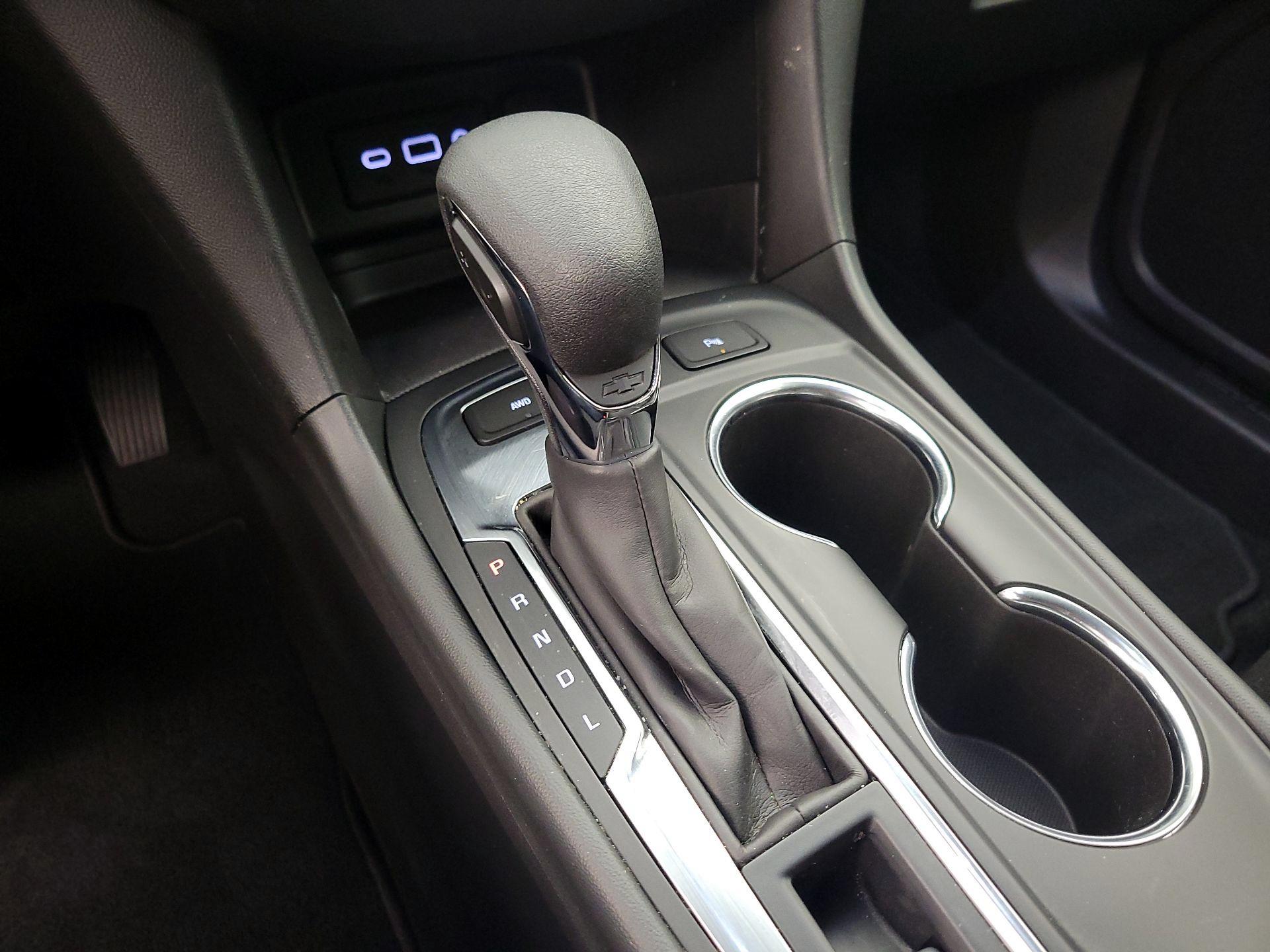 Thumbnail: 2023 Chevrolet Equinox - 17