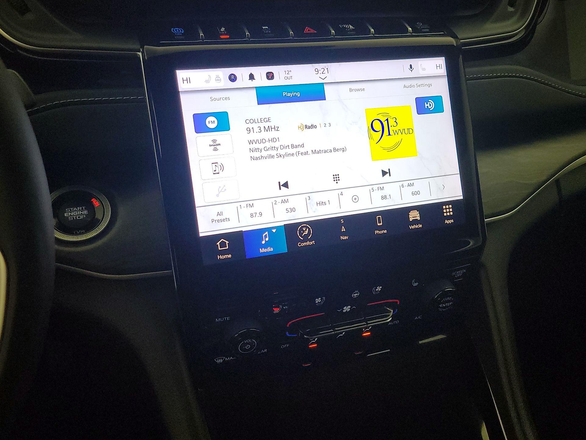 Thumbnail: 2023 Jeep Grand Cherokee - 15