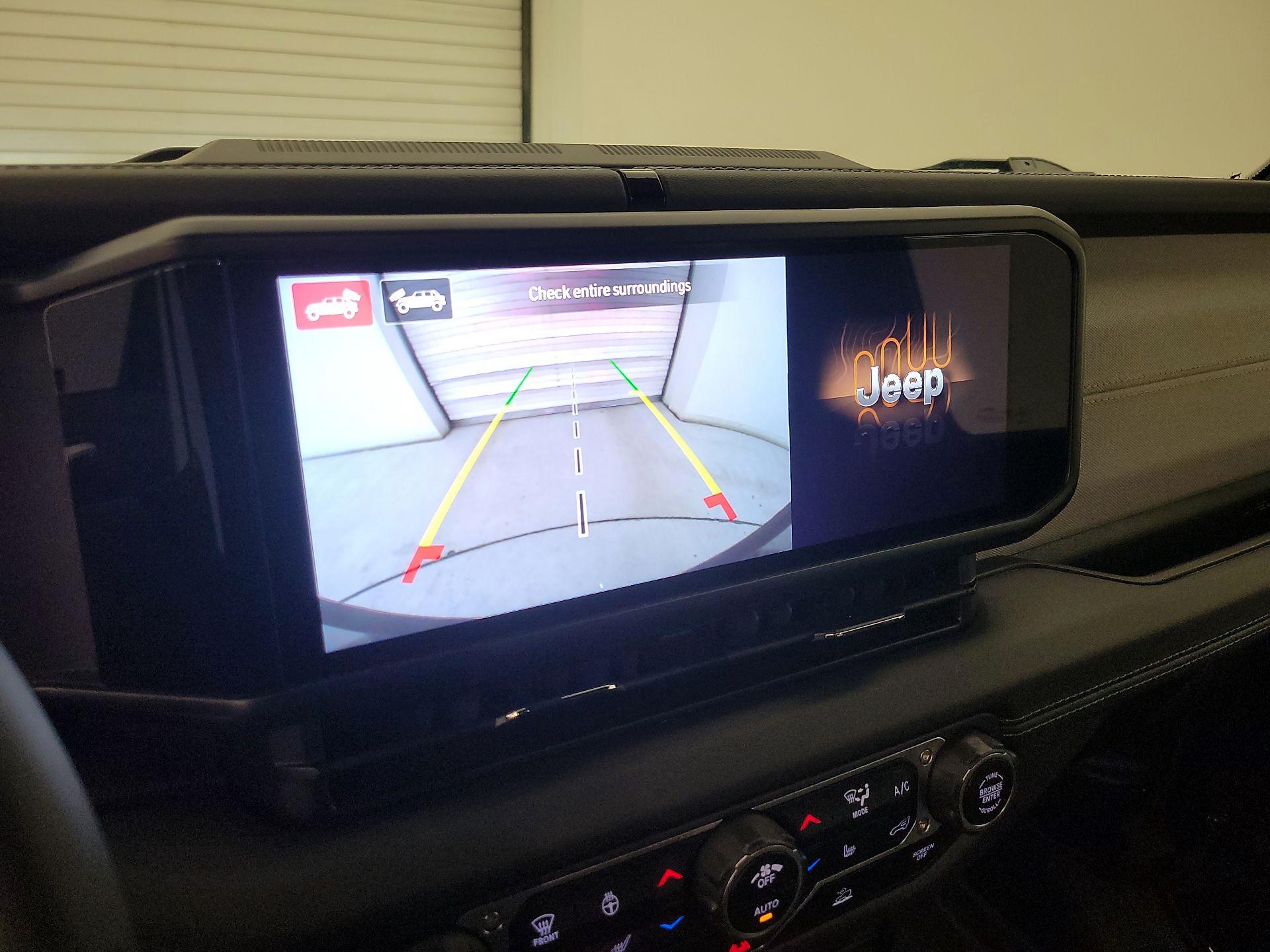 Thumbnail: 2024 Jeep Wrangler - 14