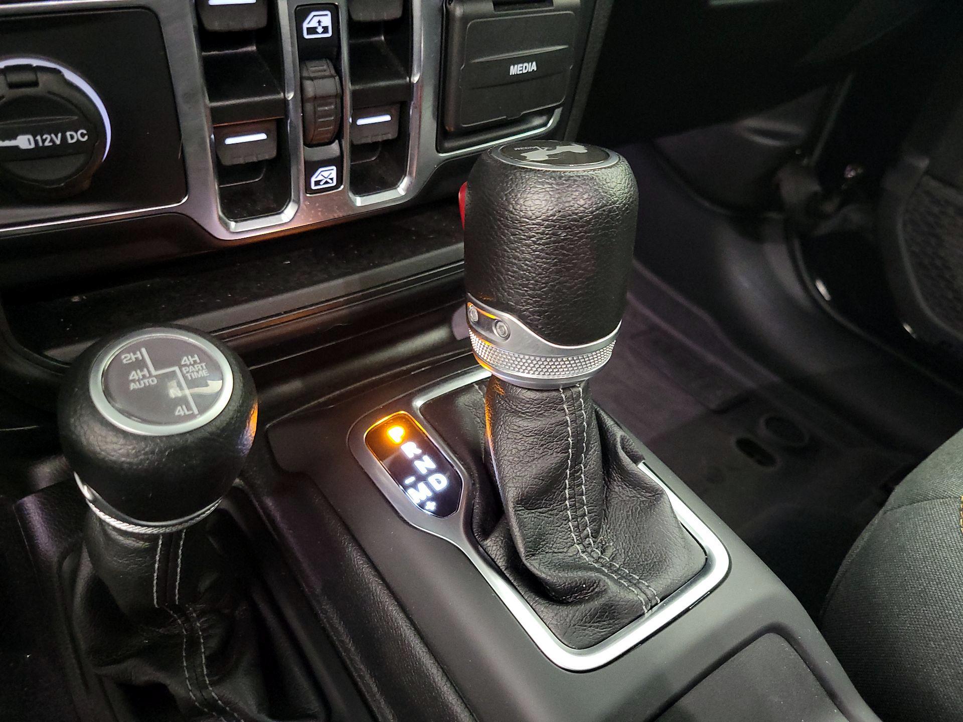 Thumbnail: 2024 Jeep Wrangler - 17