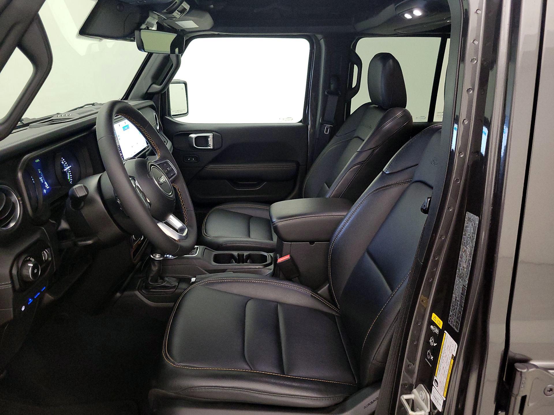 Thumbnail: 2024 Jeep Wrangler - 11