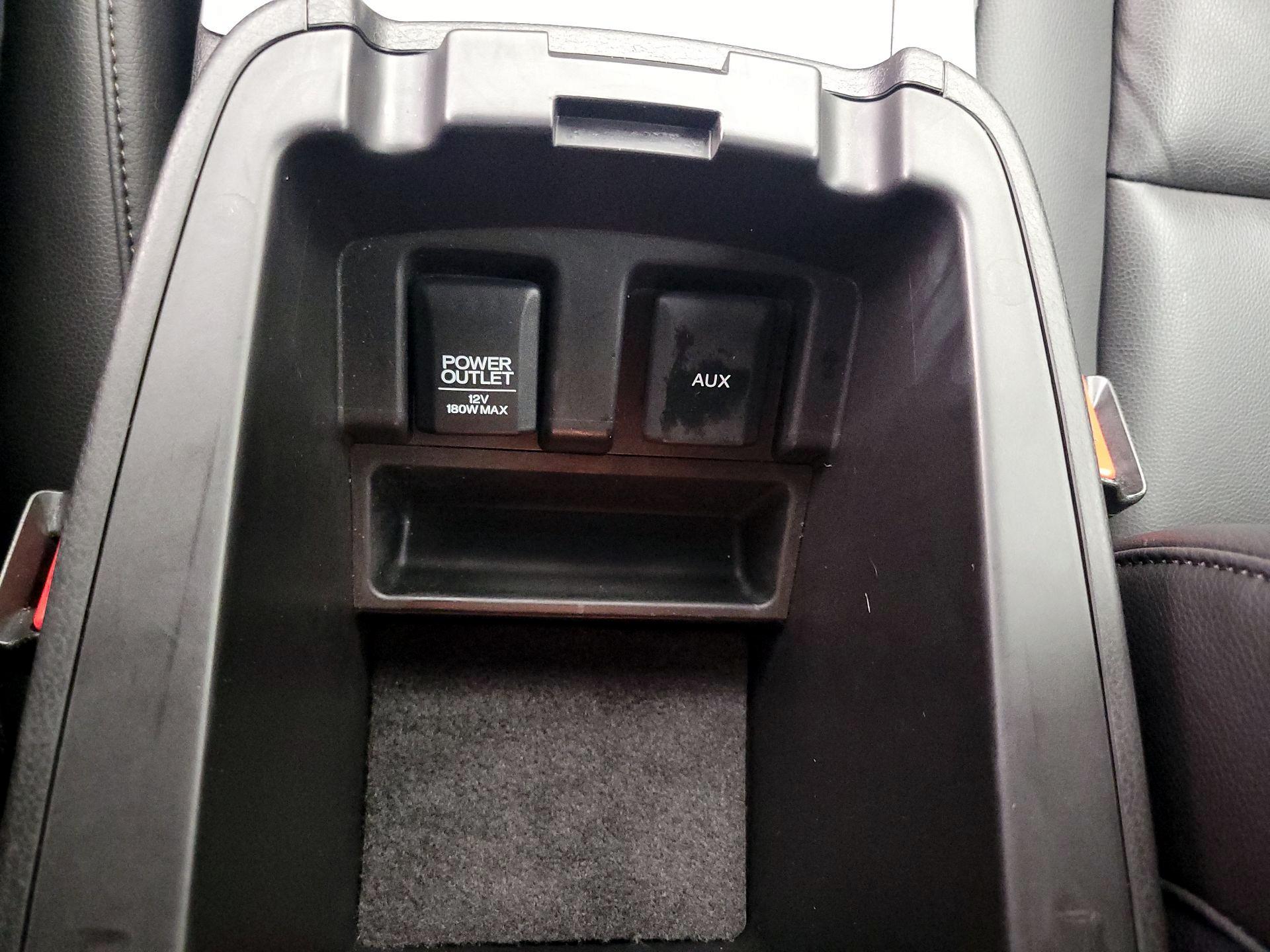 Thumbnail: 2020 Acura TLX - 18