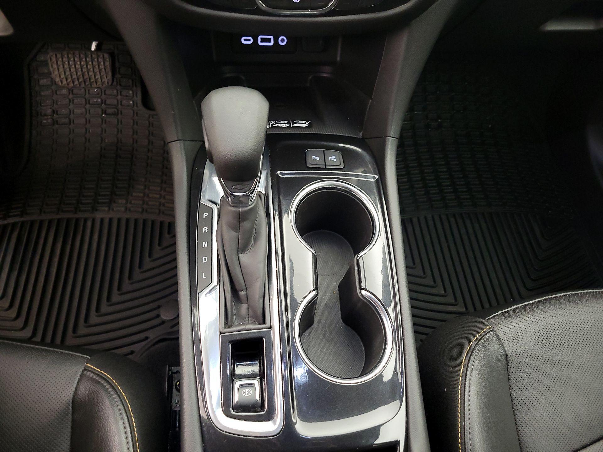 Thumbnail: 2022 Chevrolet Equinox - 17