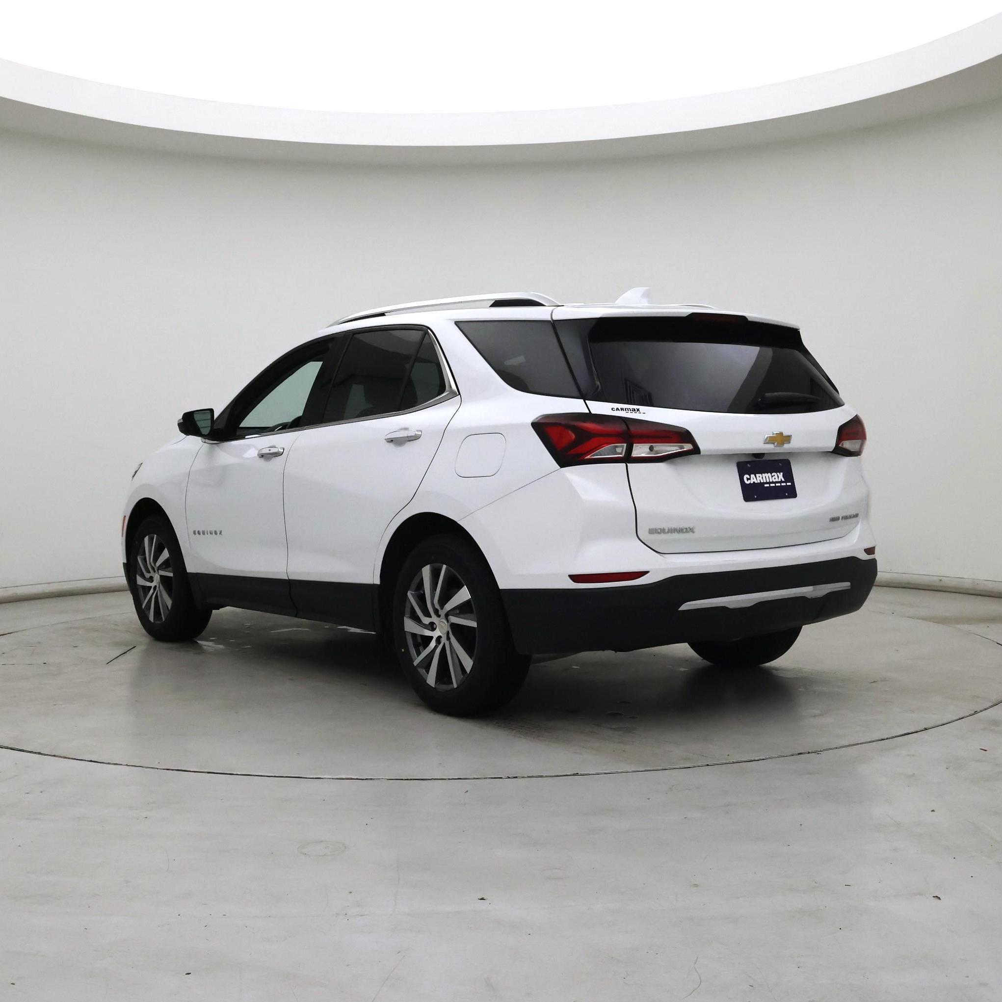 Thumbnail: 2022 Chevrolet Equinox - 2