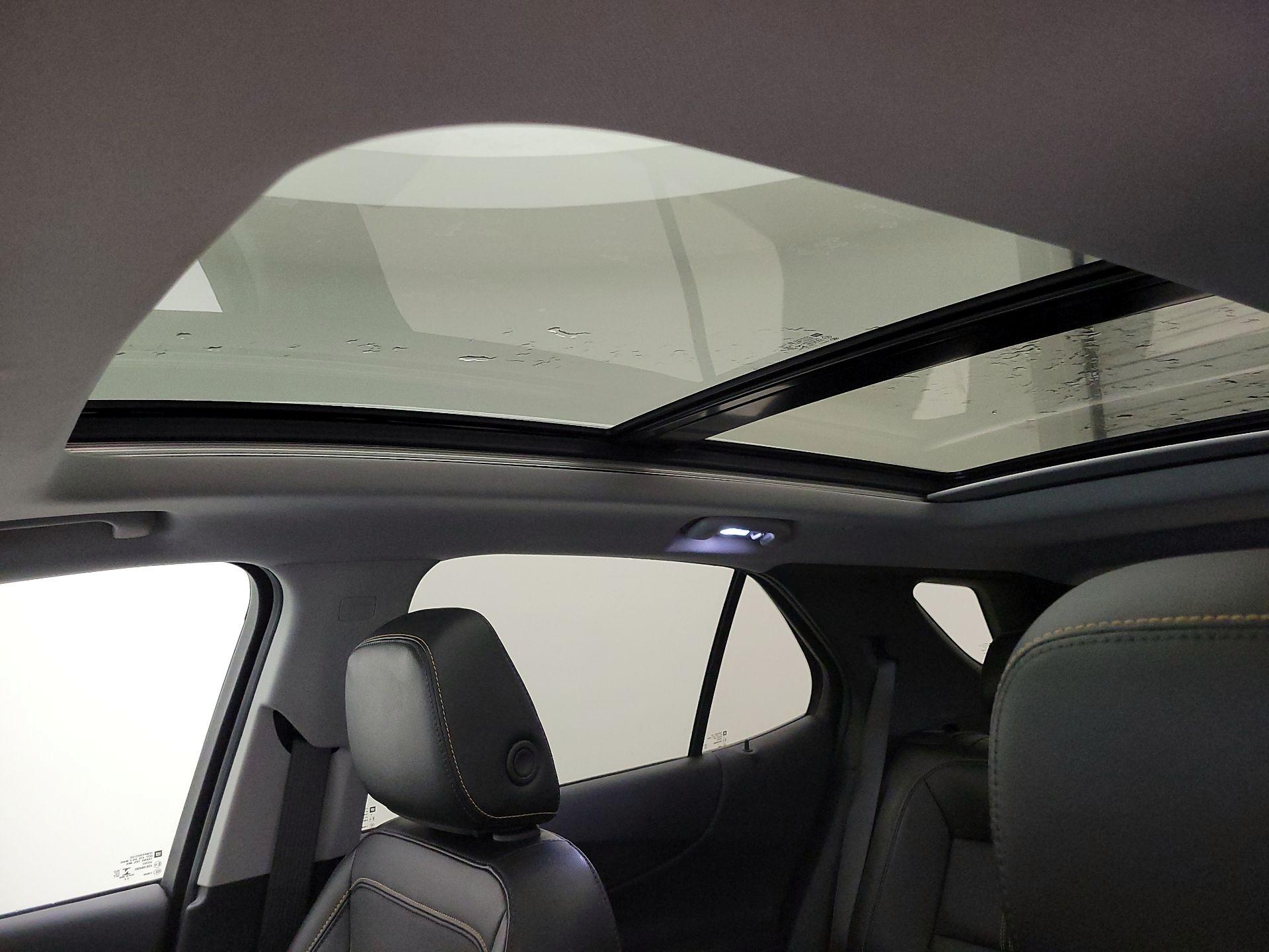 Thumbnail: 2022 Chevrolet Equinox - 19