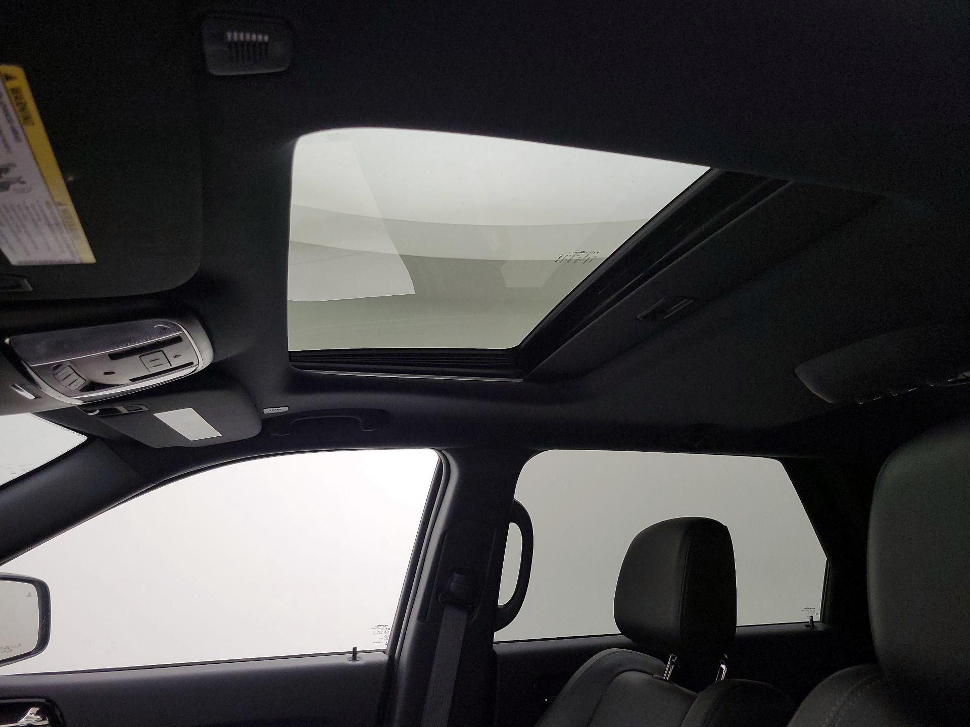 Thumbnail: 2022 Dodge Durango - 19