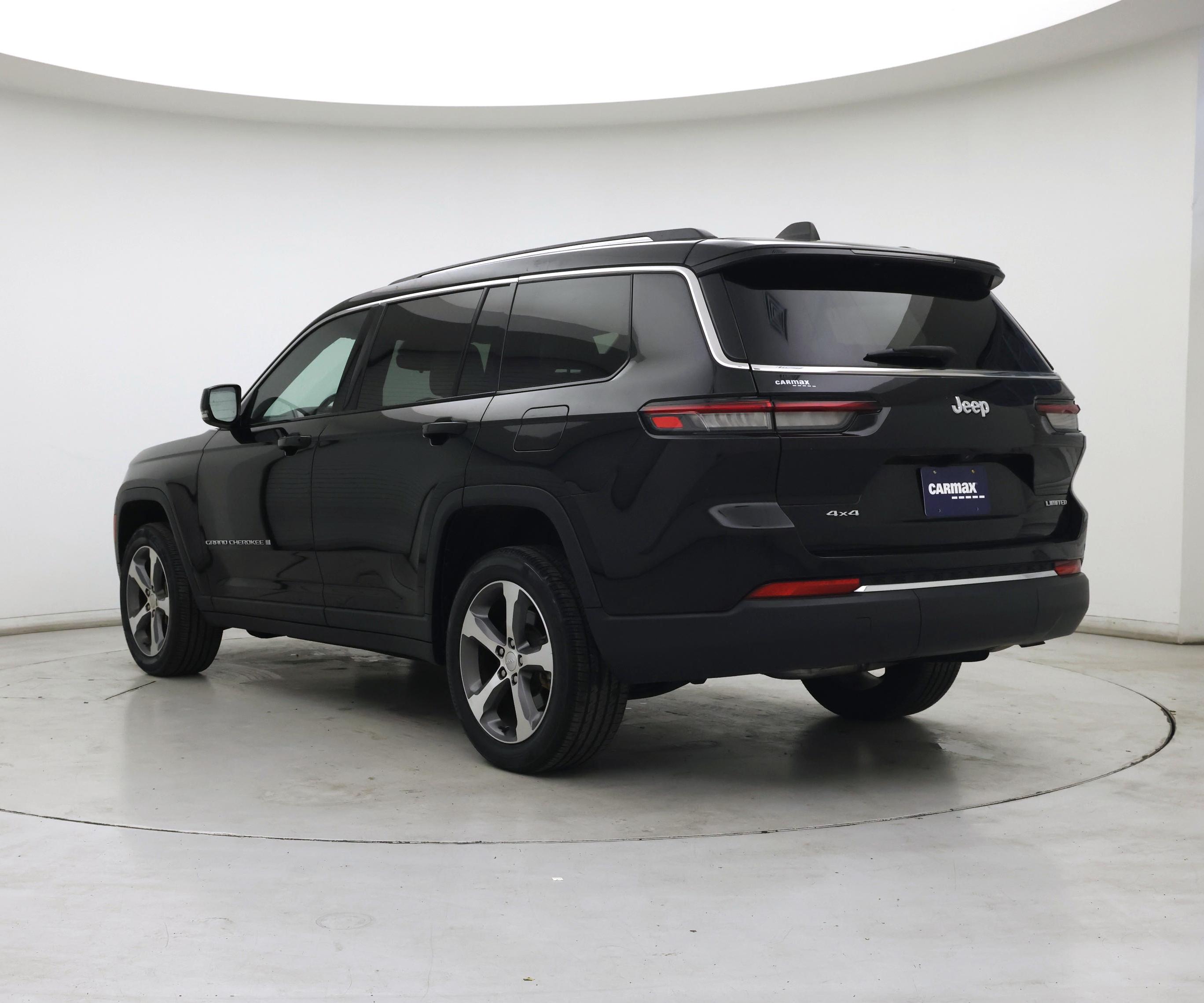 Thumbnail: 2023 Jeep Grand Cherokee L - 2