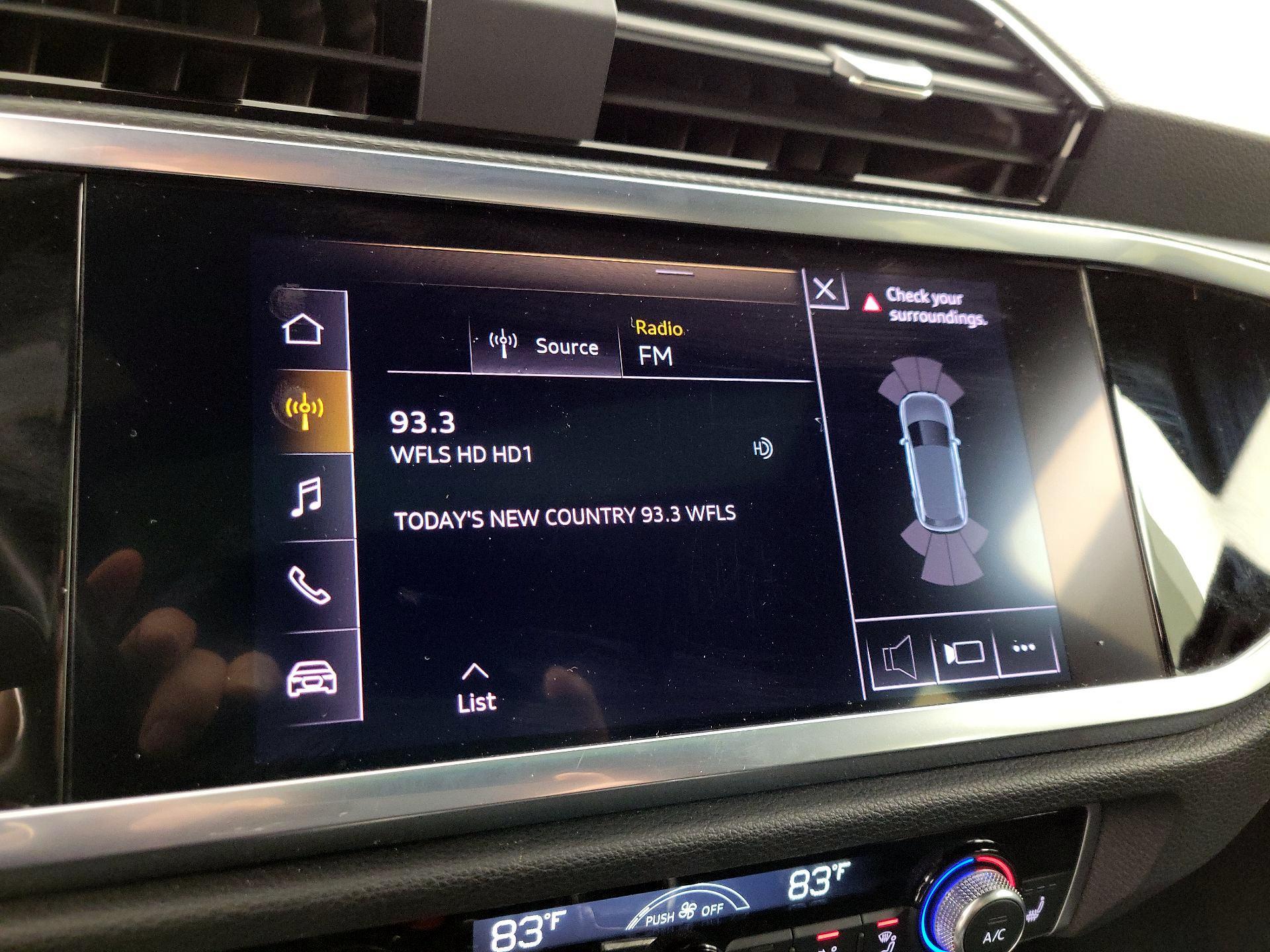 Thumbnail: 2021 Audi Q3 - 15