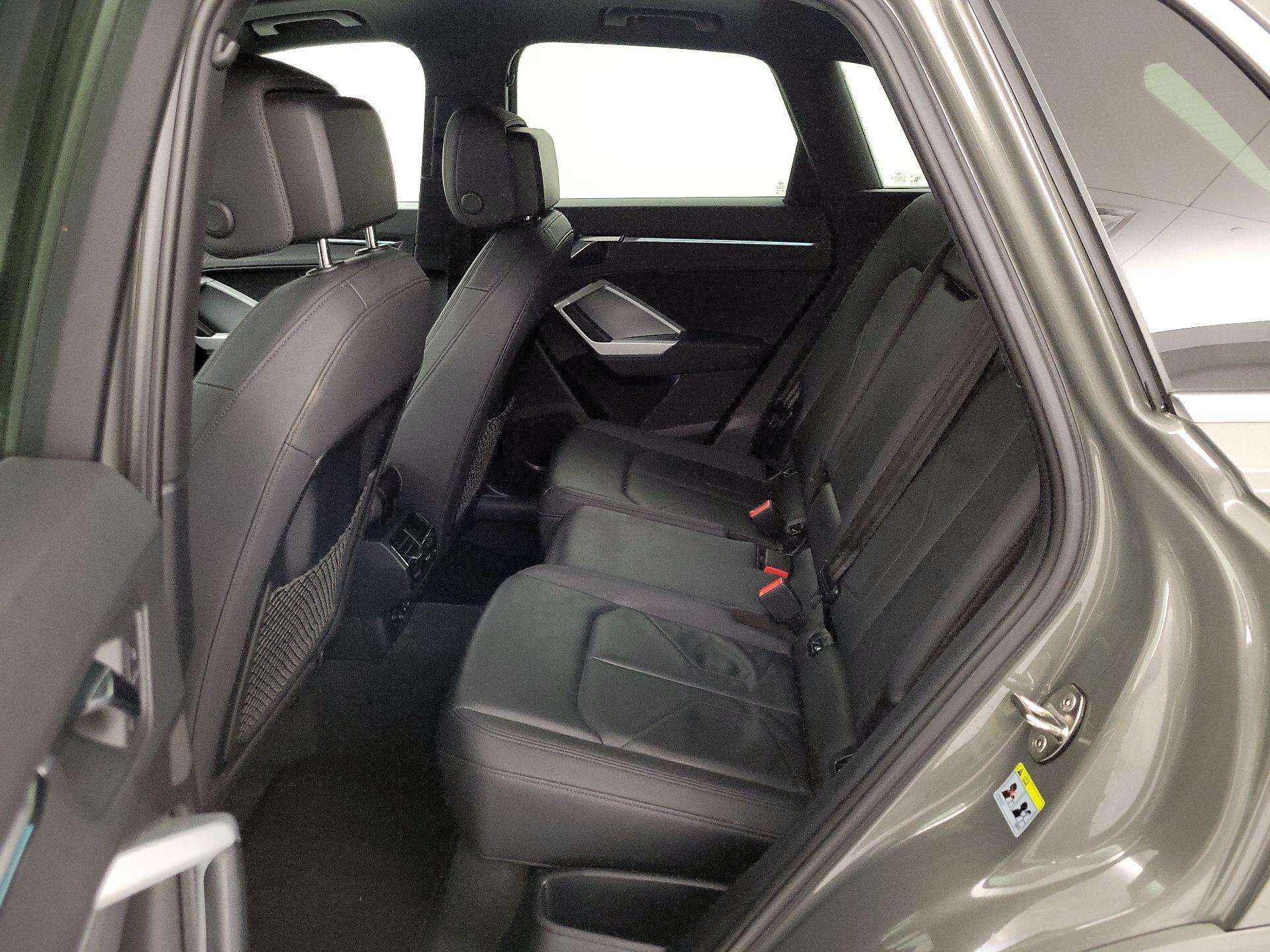 Thumbnail: 2021 Audi Q3 - 20