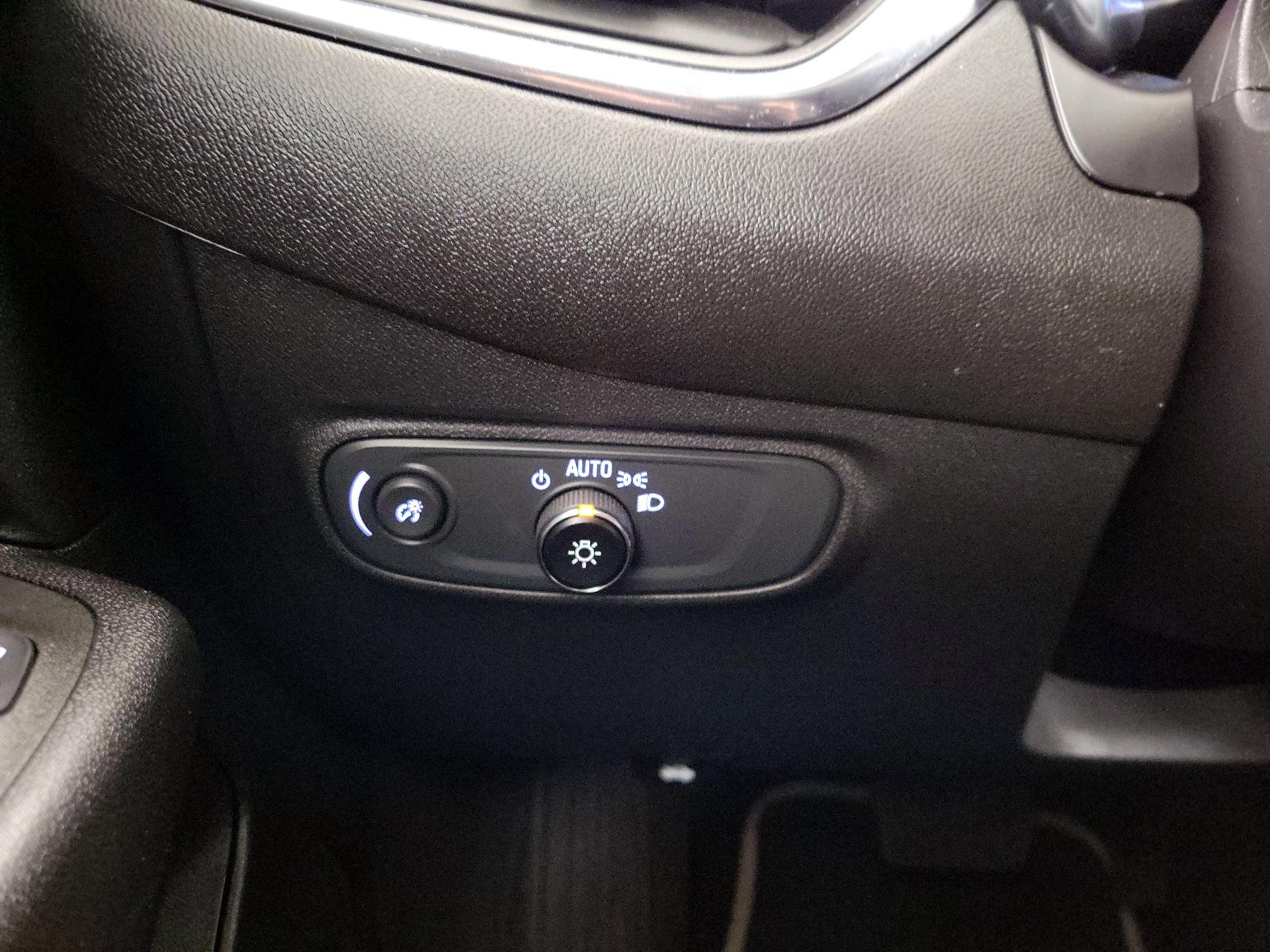 Thumbnail: 2023 Chevrolet Equinox - 13