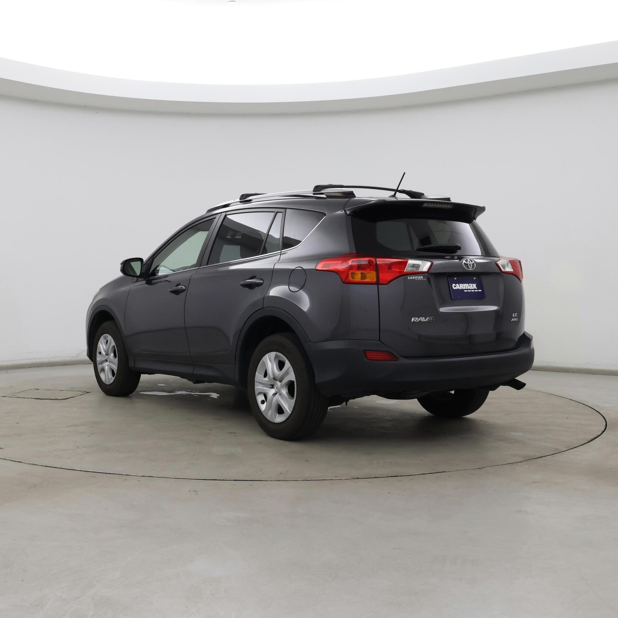 Thumbnail: 2015 Toyota RAV4 - 2