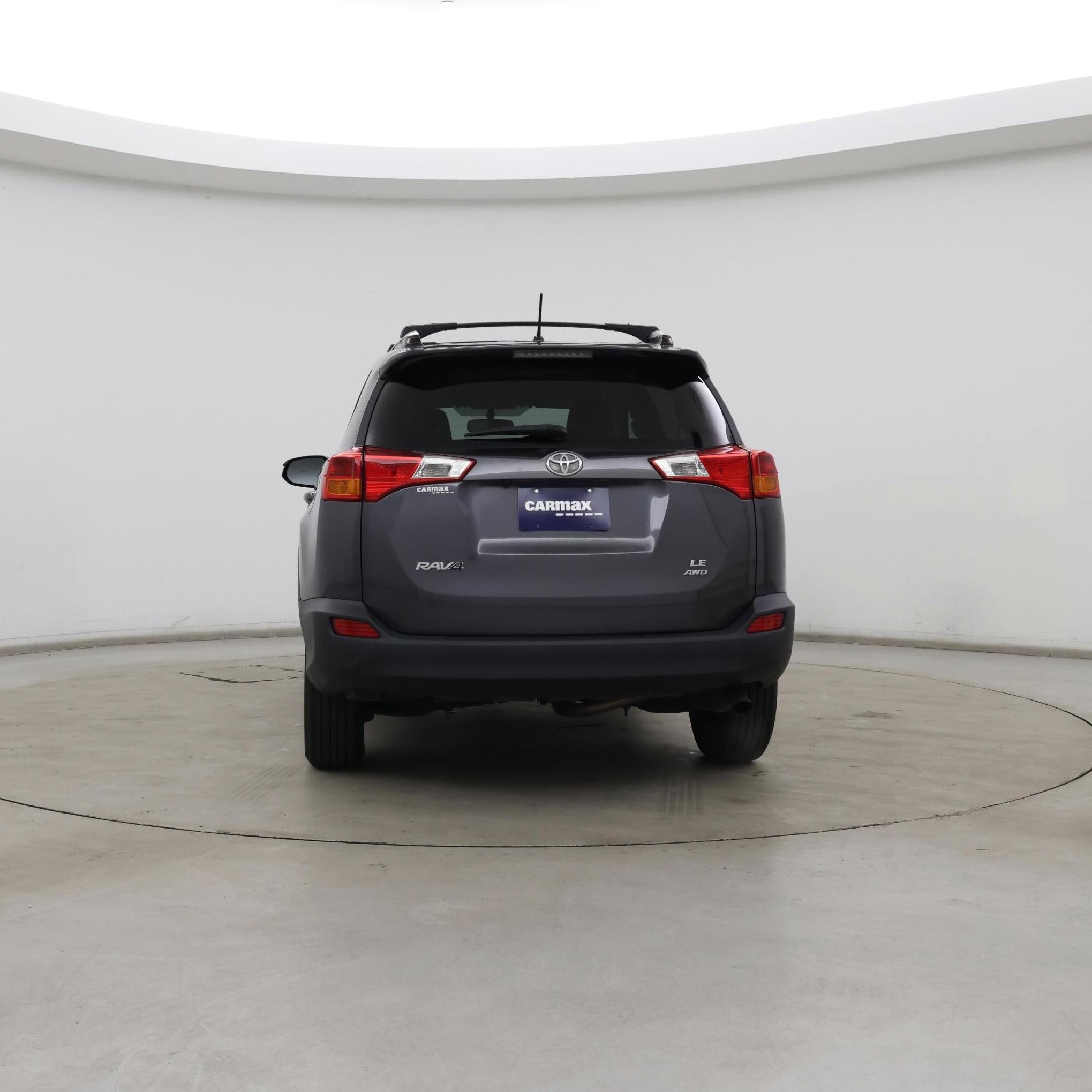 Thumbnail: 2015 Toyota RAV4 - 6