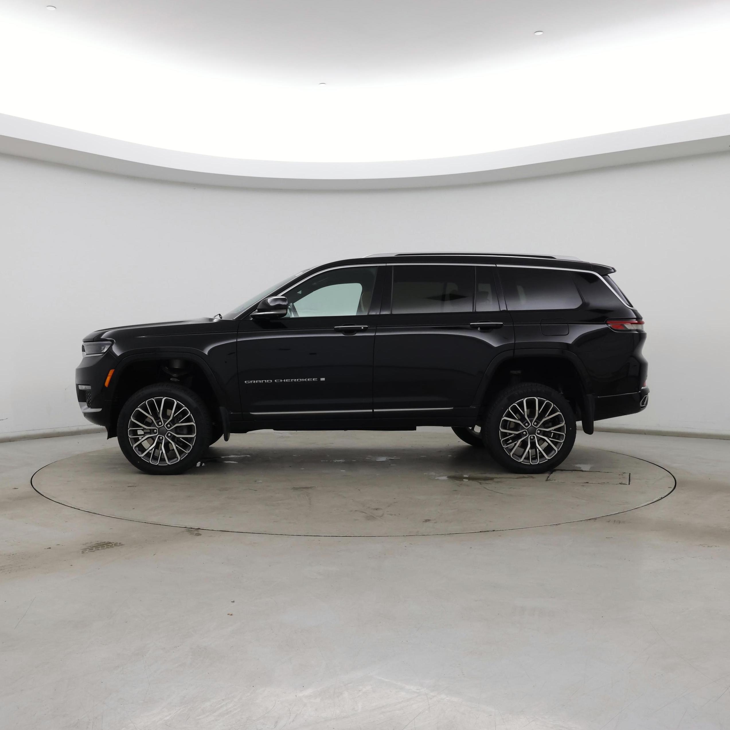 Thumbnail: 2021 Jeep Grand Cherokee L - 3