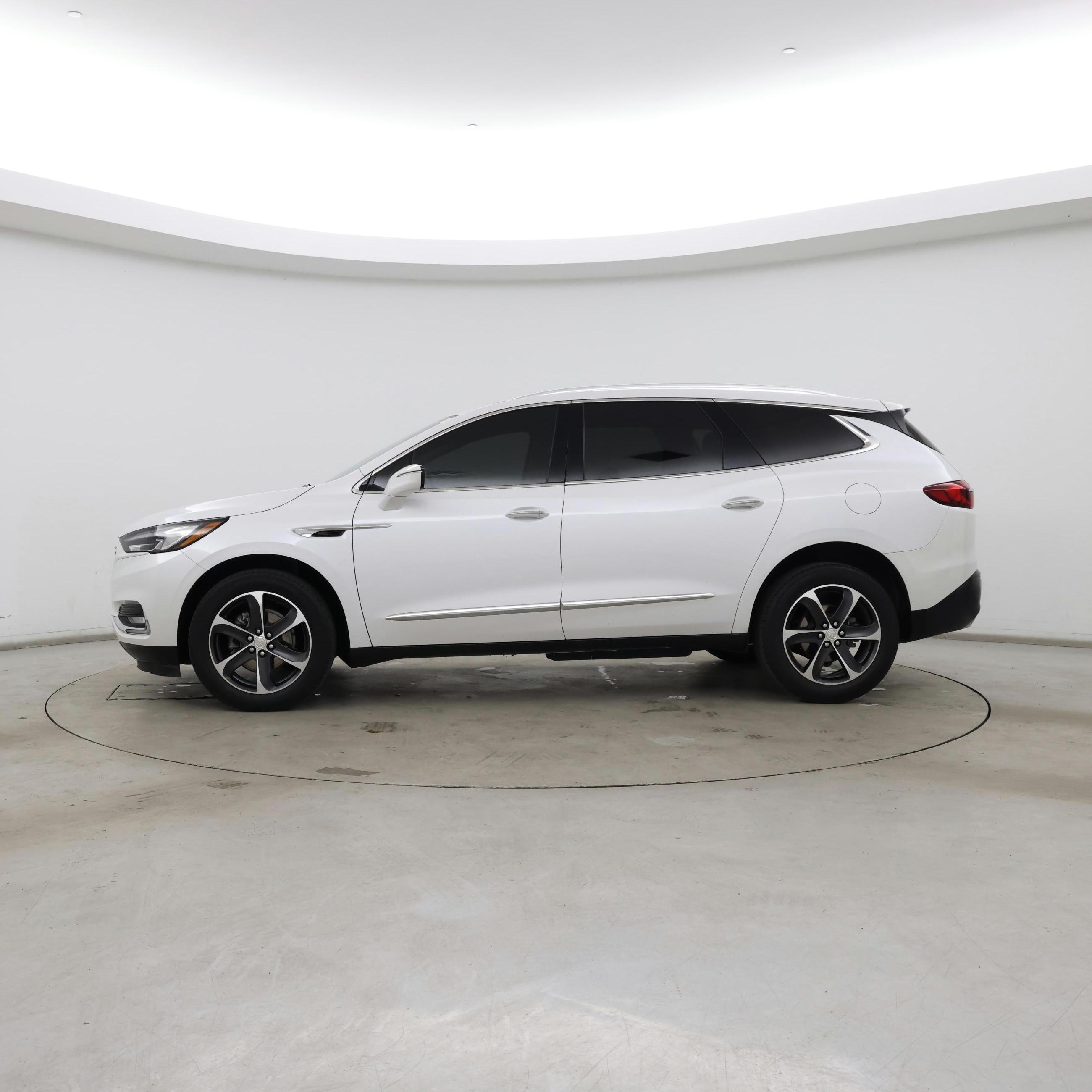 Thumbnail: 2021 Buick Enclave - 3