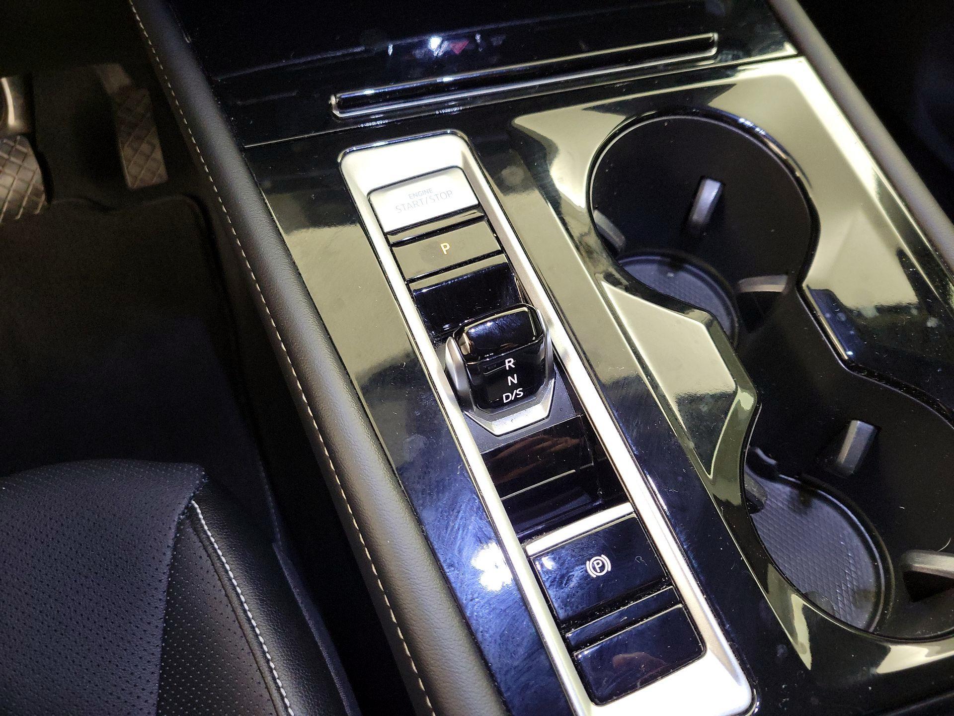 Thumbnail: 2024 Volkswagen Atlas - 17