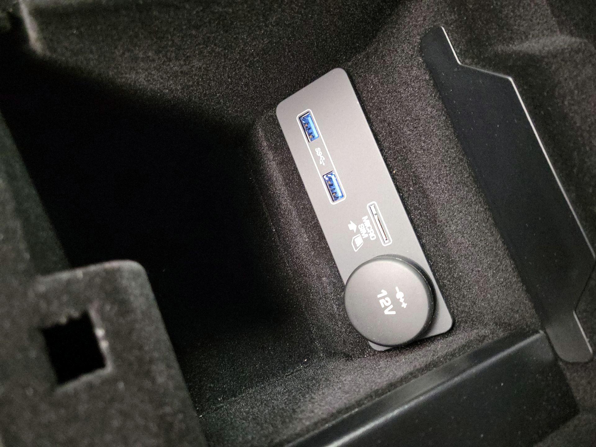 Thumbnail: 2023 Jaguar F-Type - 19