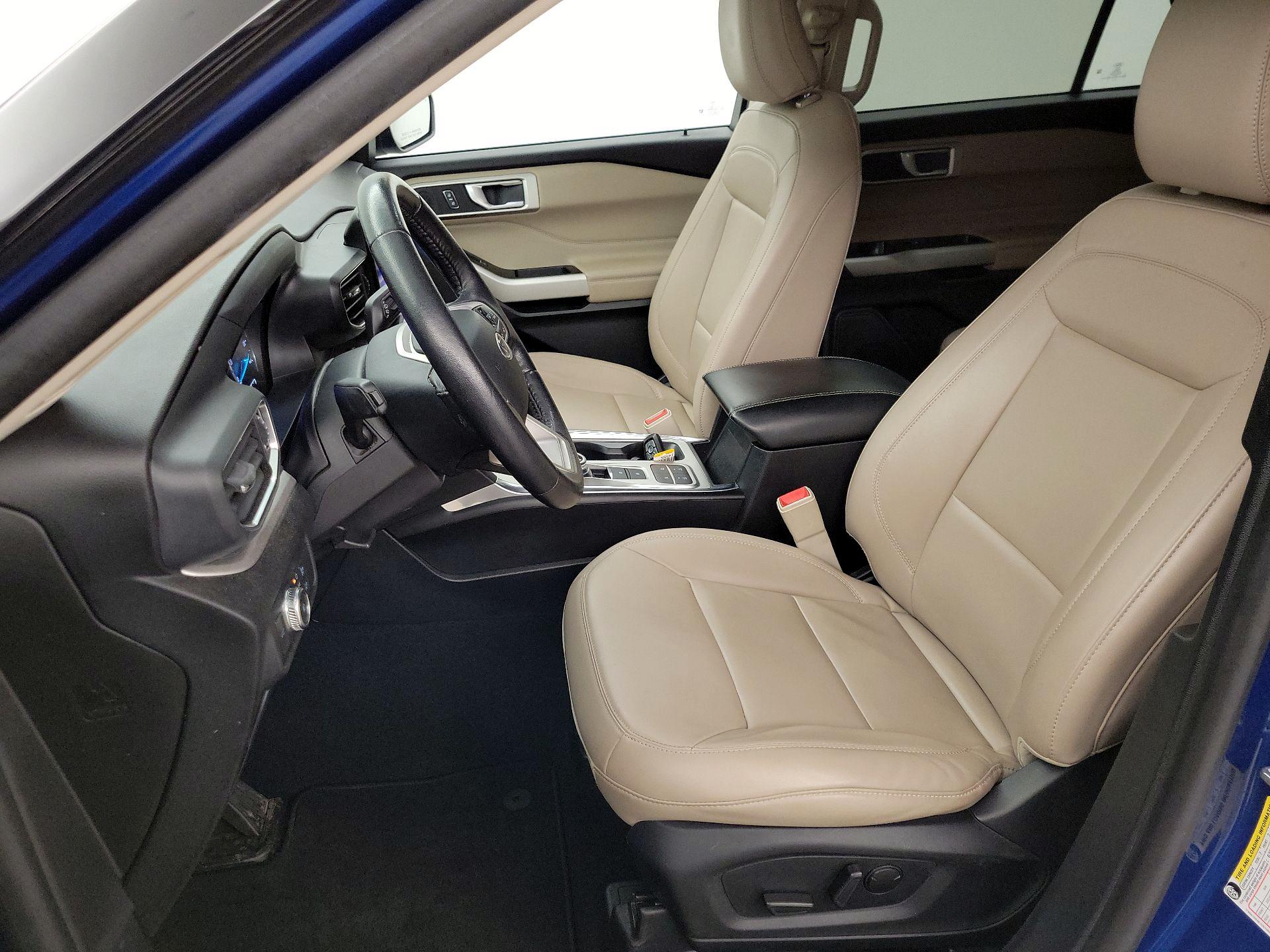 Thumbnail: 2021 Ford Explorer - 11