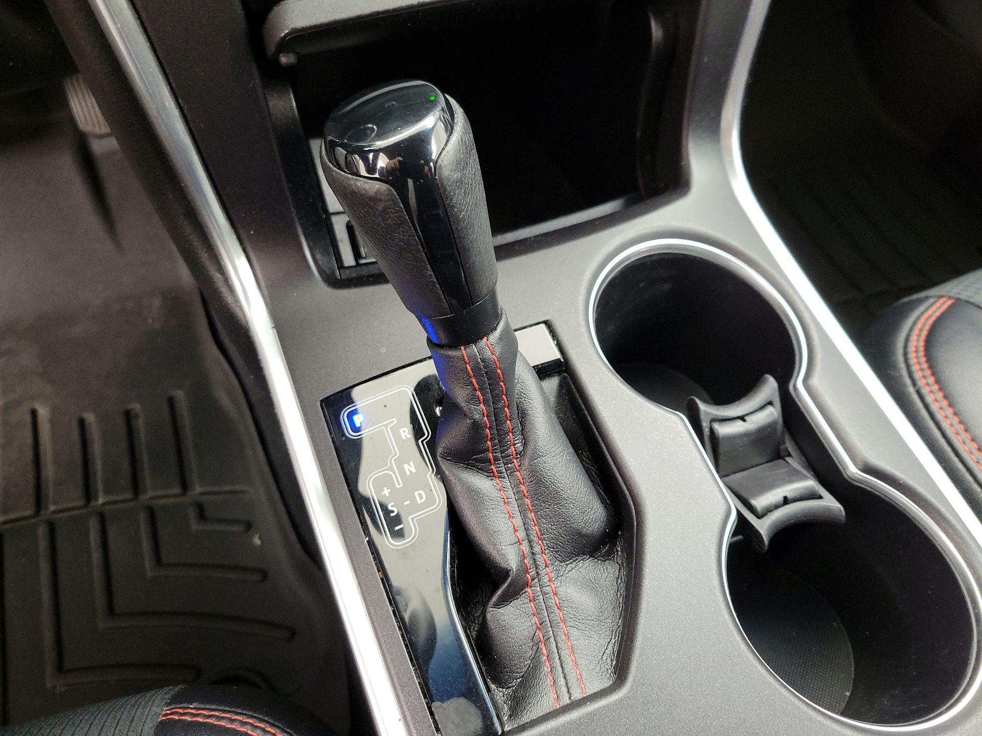 Thumbnail: 2017 Toyota Camry - 17