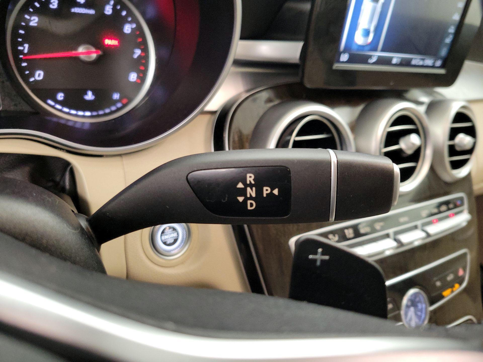 Thumbnail: 2019 Mercedes-Benz C-Class - 17