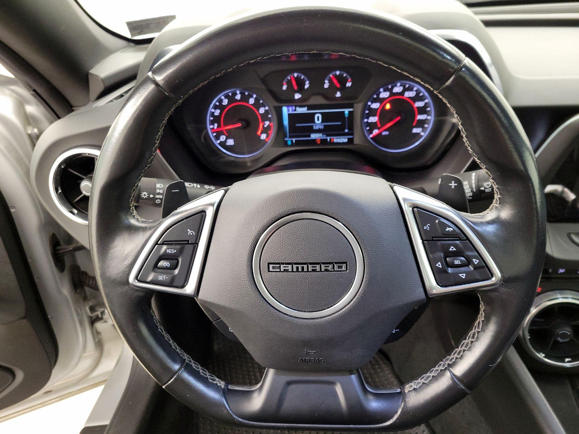 Thumbnail: 2018 Chevrolet Camaro - 10