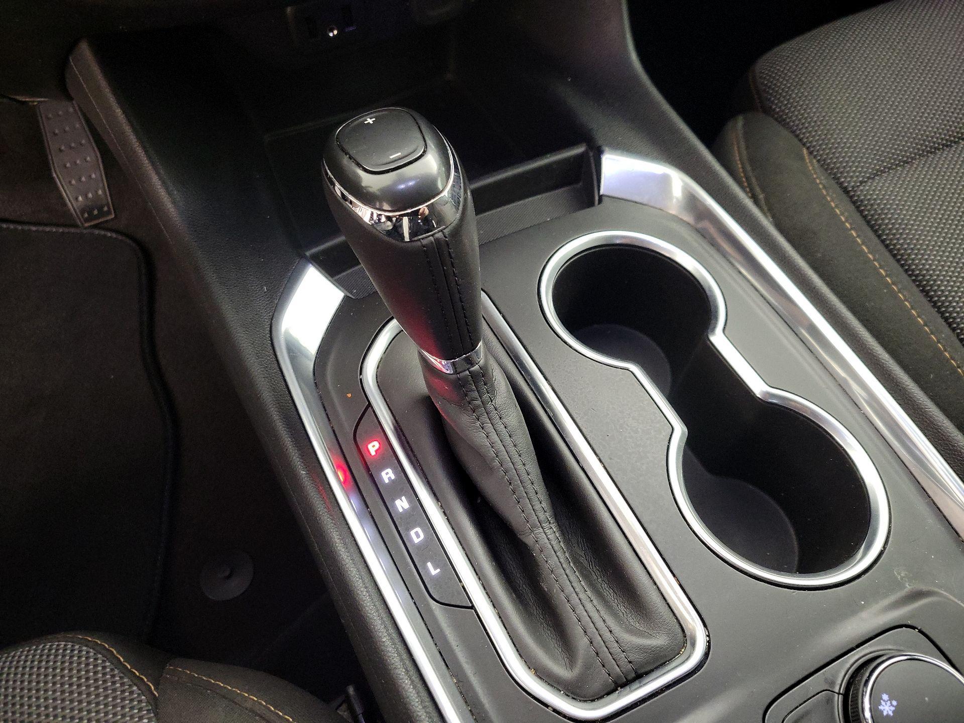 Thumbnail: 2019 Chevrolet Traverse - 17