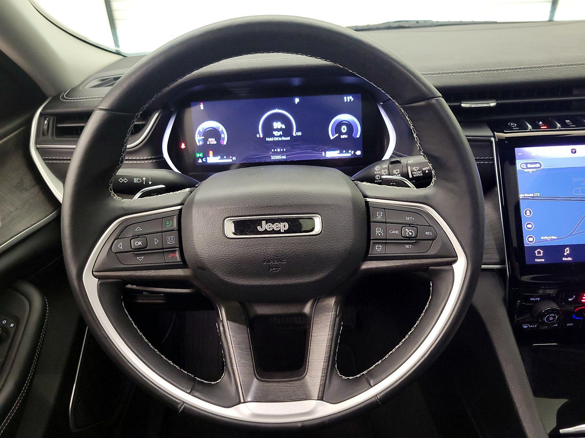 Thumbnail: 2022 Jeep Grand Cherokee - 10