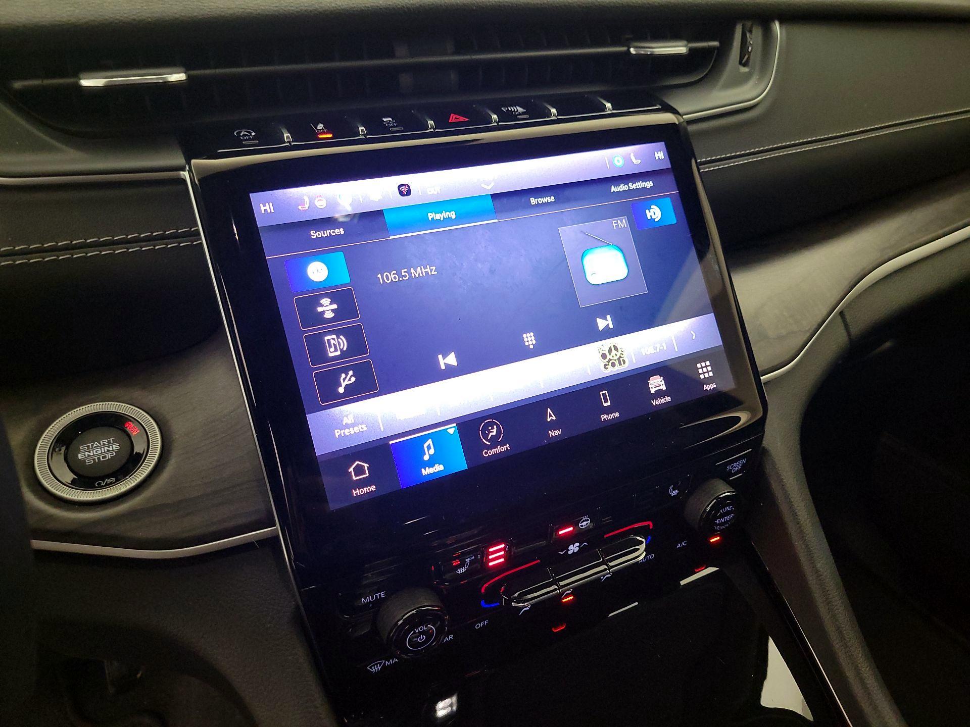 Thumbnail: 2022 Jeep Grand Cherokee - 16