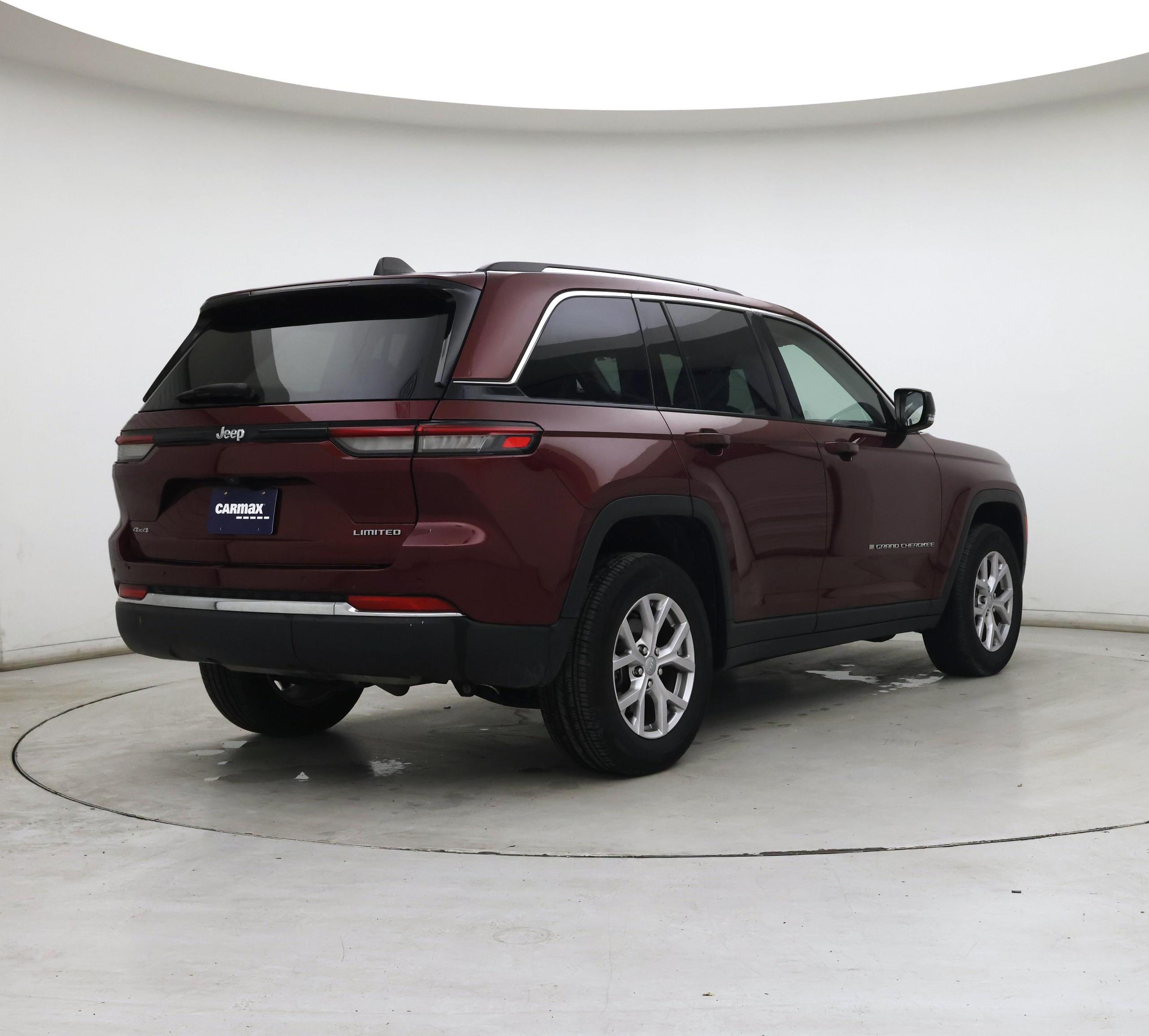 Thumbnail: 2022 Jeep Grand Cherokee - 8