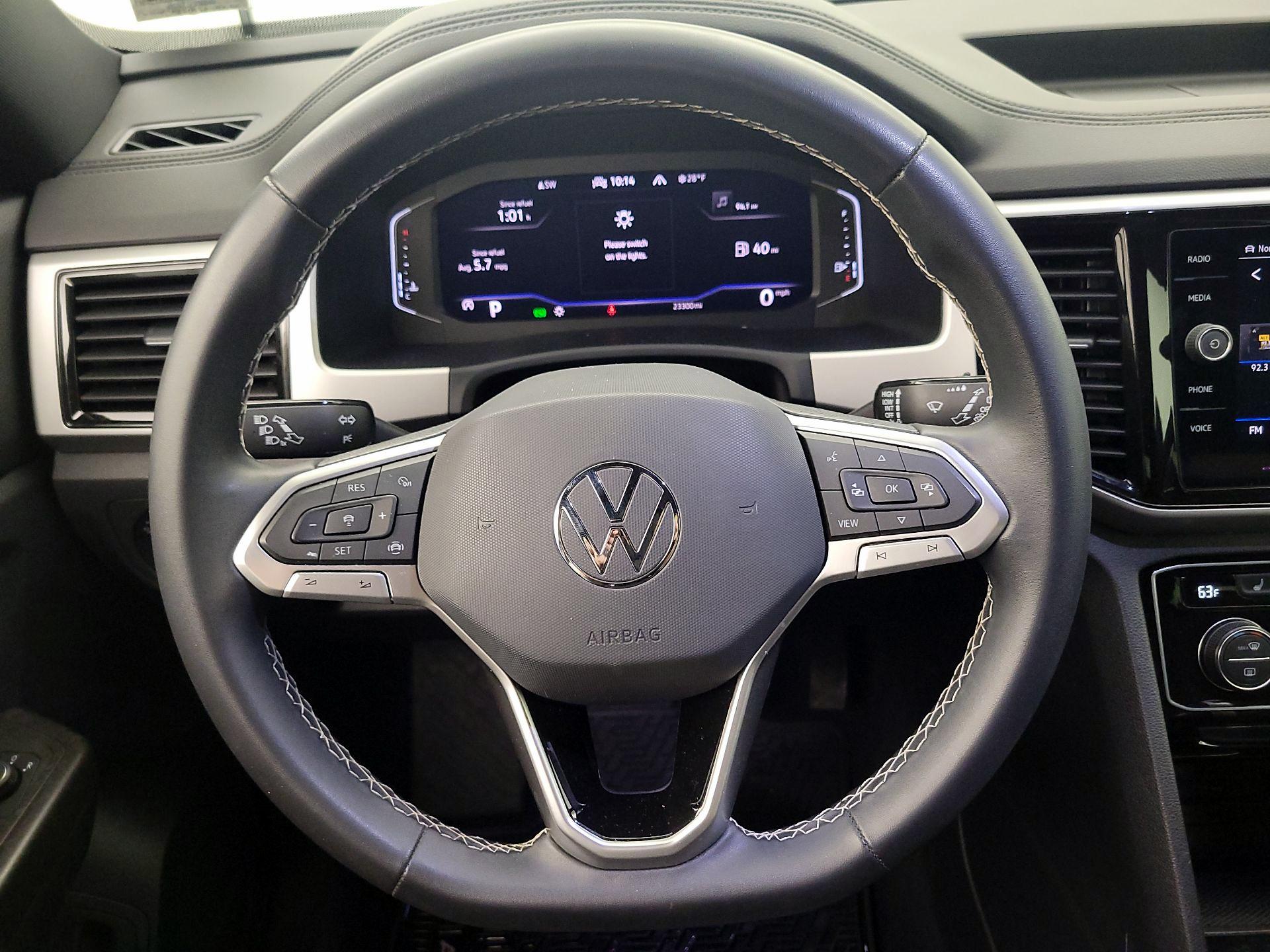 Thumbnail: 2022 Volkswagen Atlas - 10