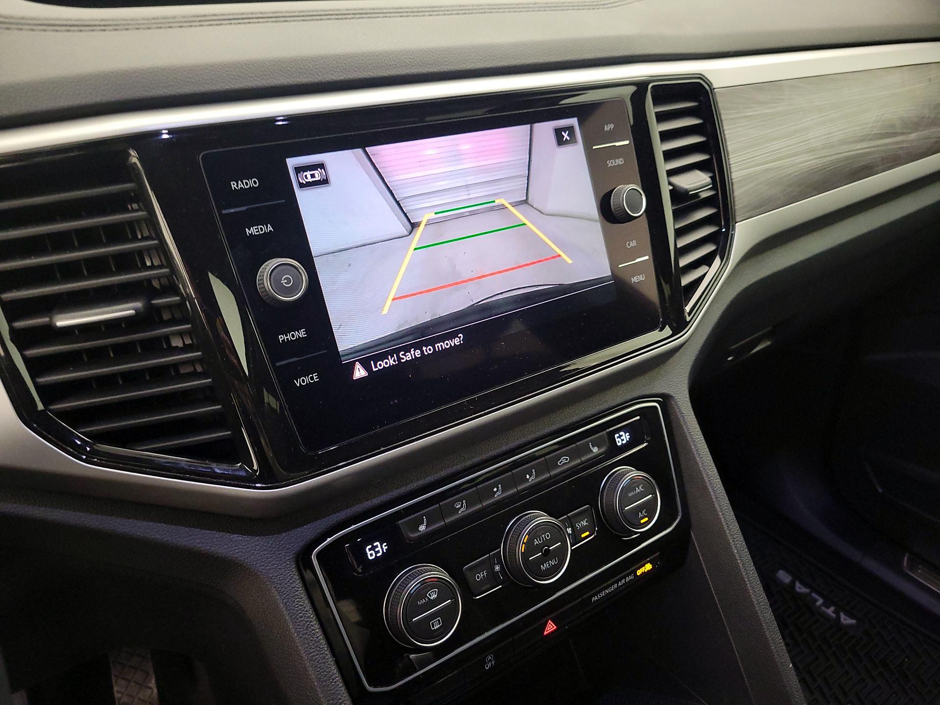 Thumbnail: 2022 Volkswagen Atlas - 14