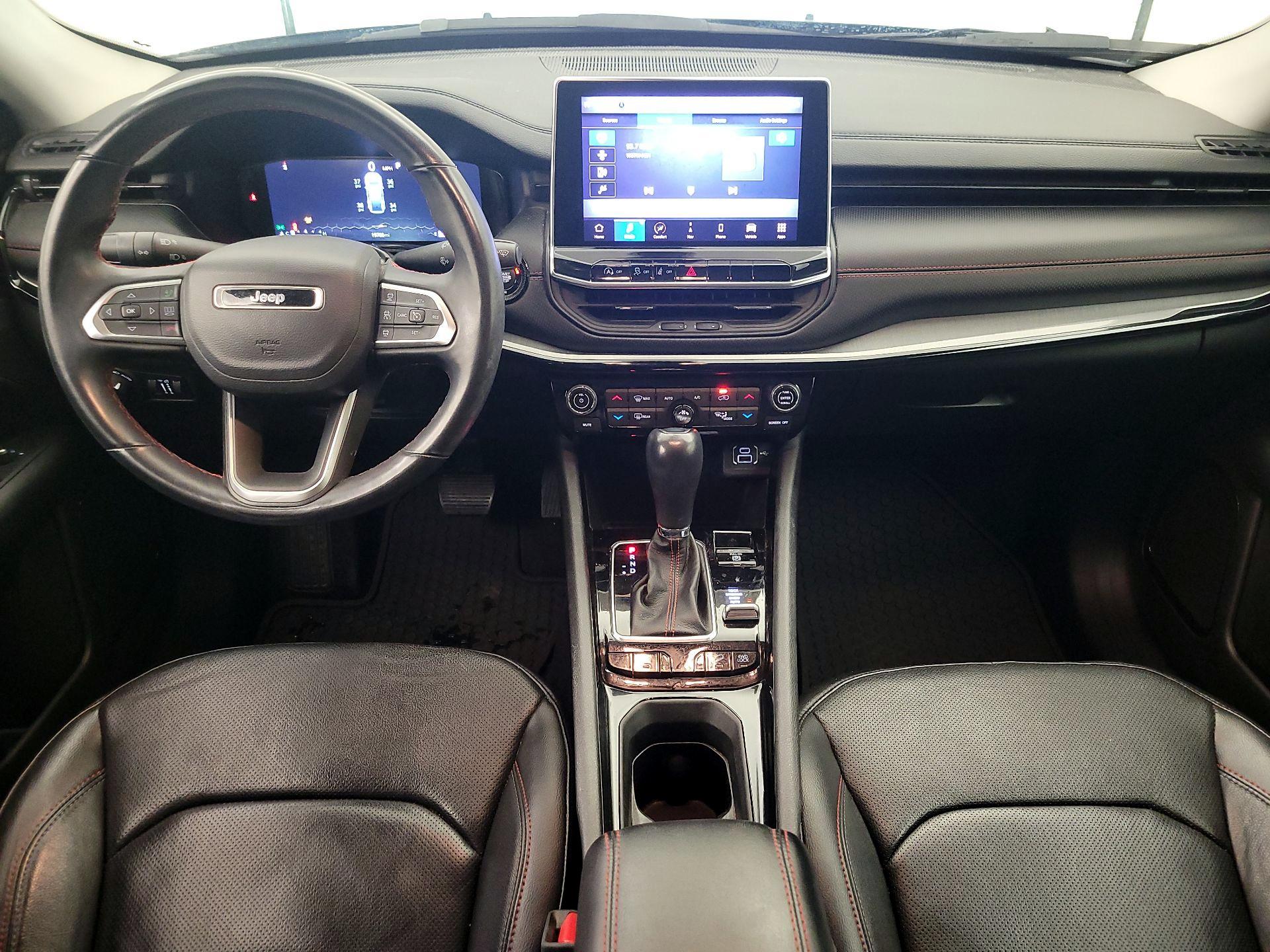 Thumbnail: 2022 Jeep Compass - 9