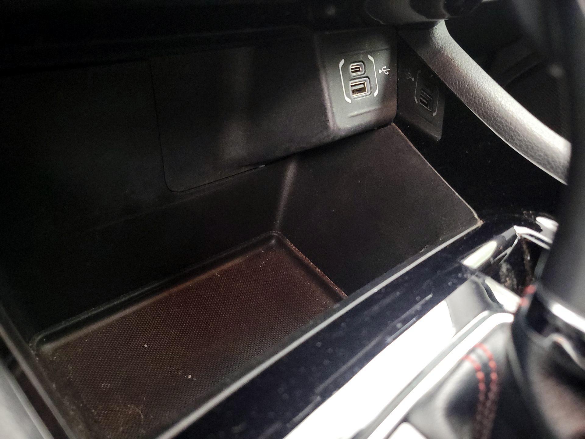 Thumbnail: 2022 Jeep Compass - 18