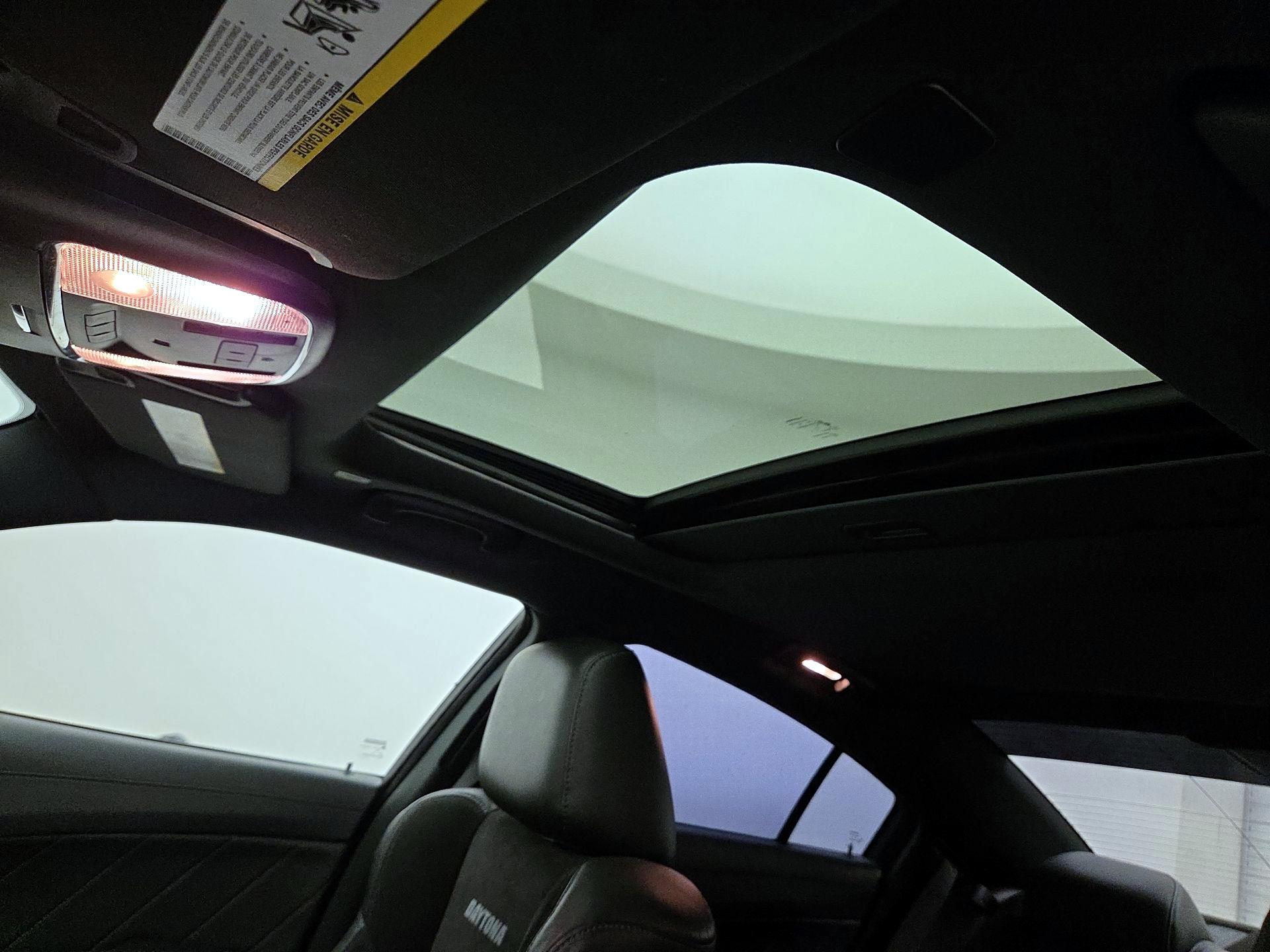Thumbnail: 2021 Dodge Charger - 18