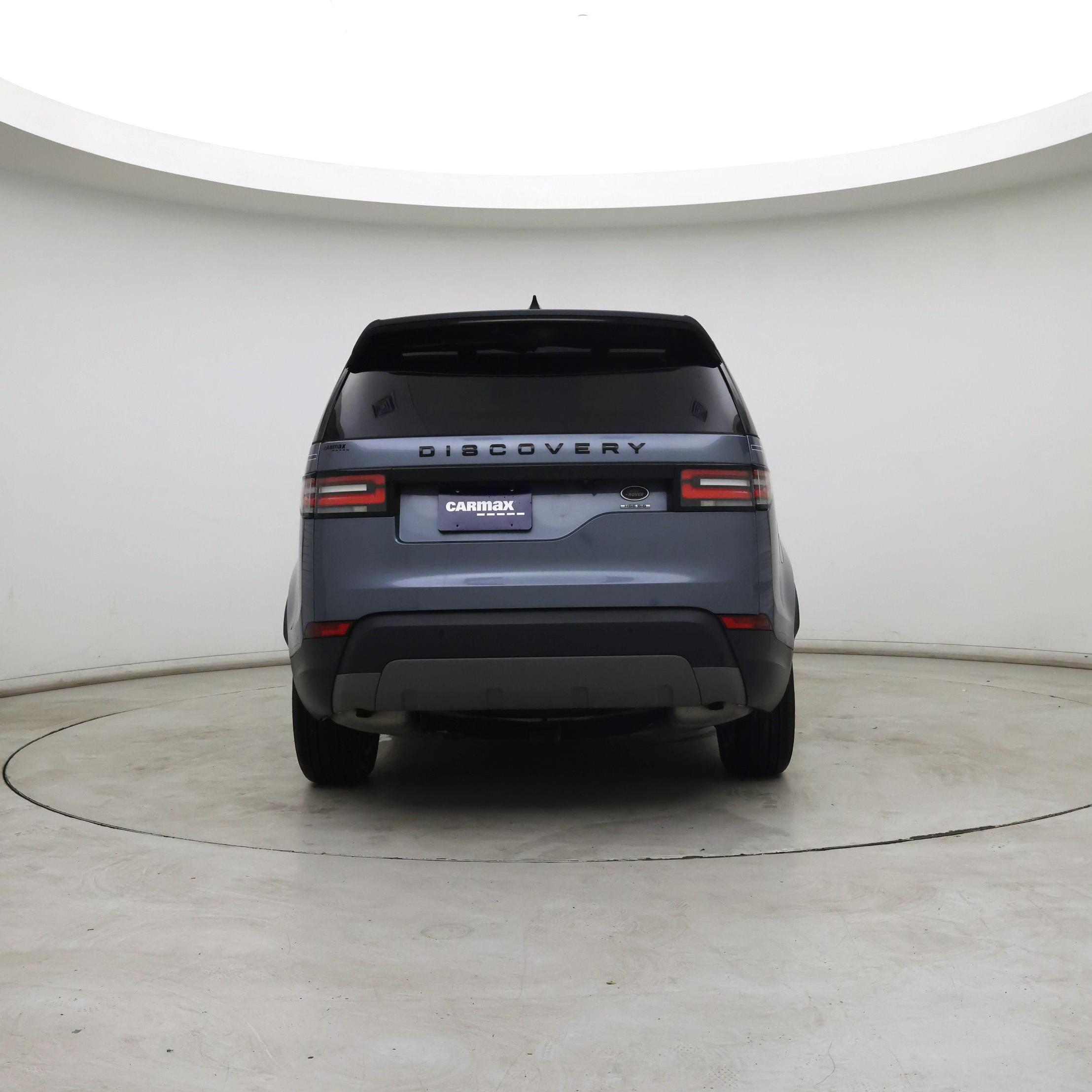 Thumbnail: 2020 Land Rover Discovery - 6