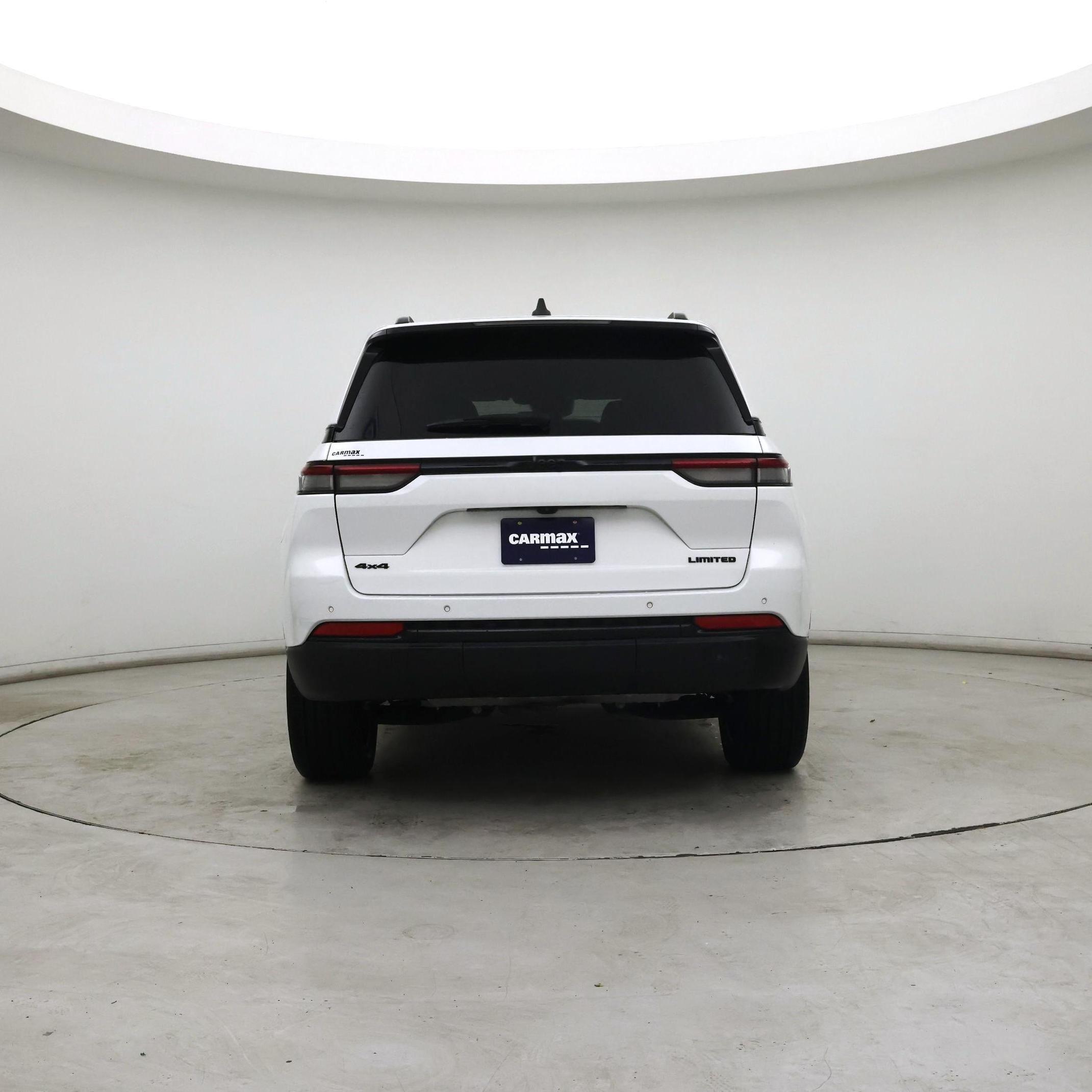 Thumbnail: 2023 Jeep Grand Cherokee - 6