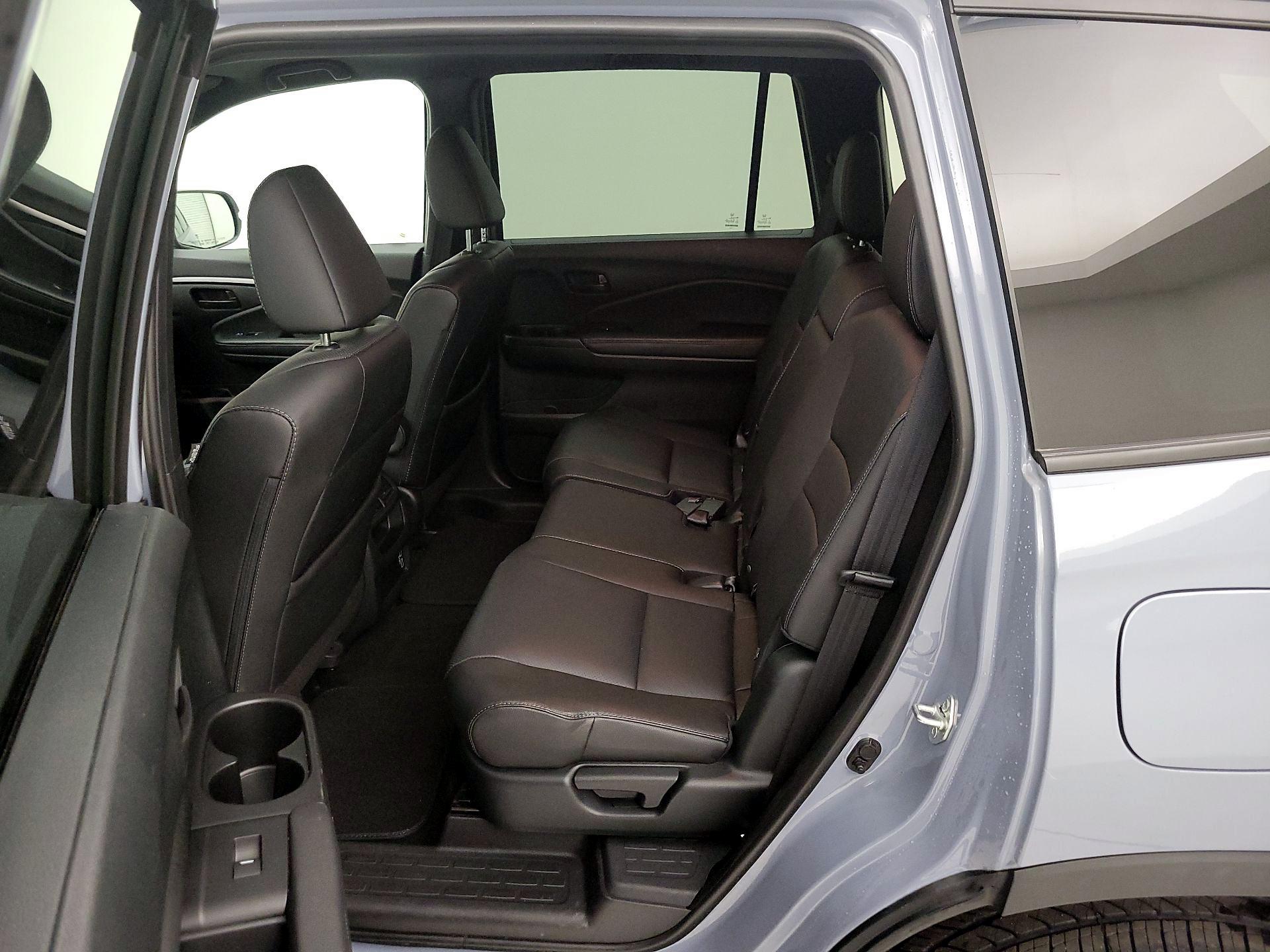 Thumbnail: 2023 Honda Passport - 20