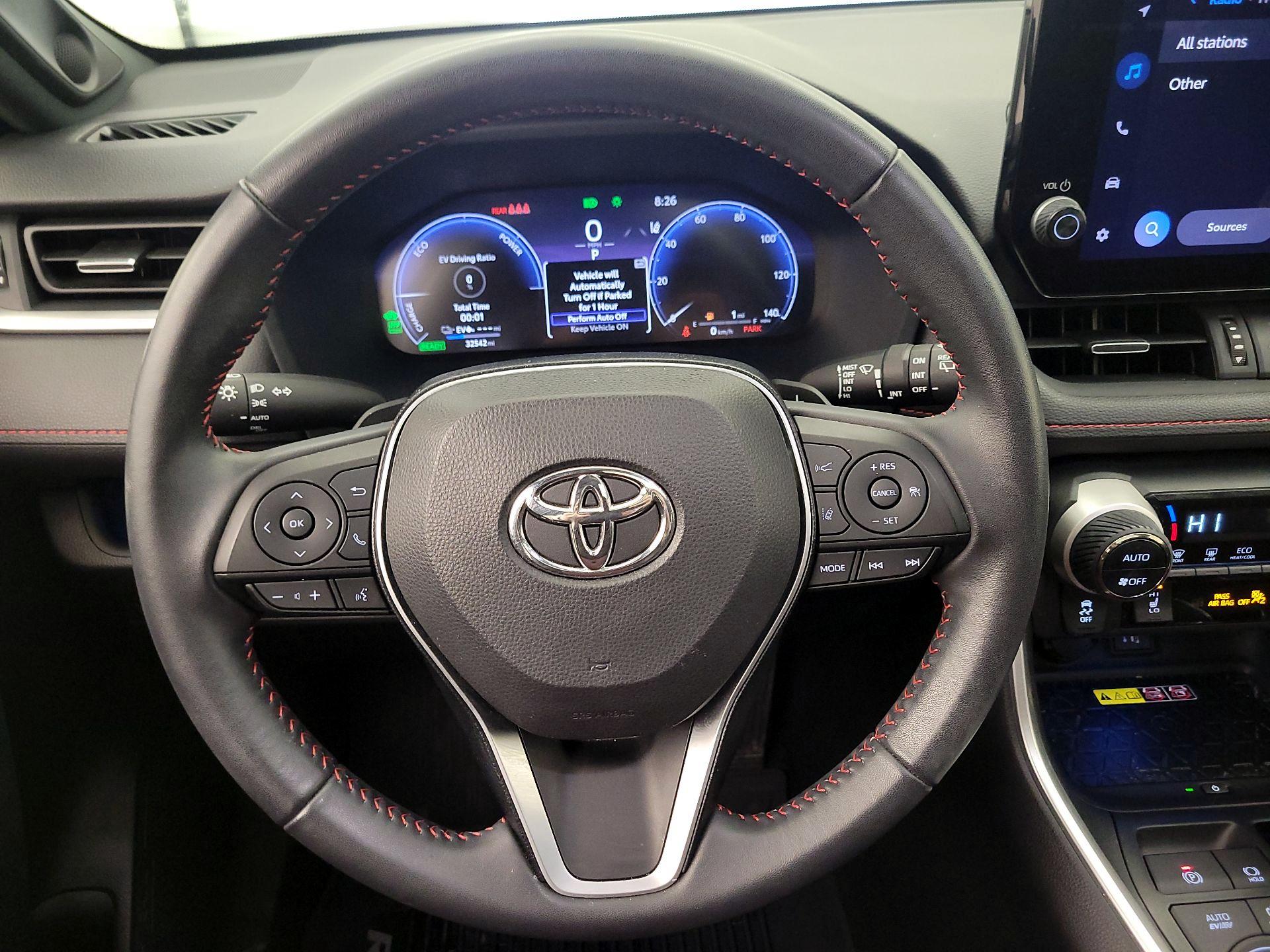 Thumbnail: 2023 Toyota RAV4 - 10