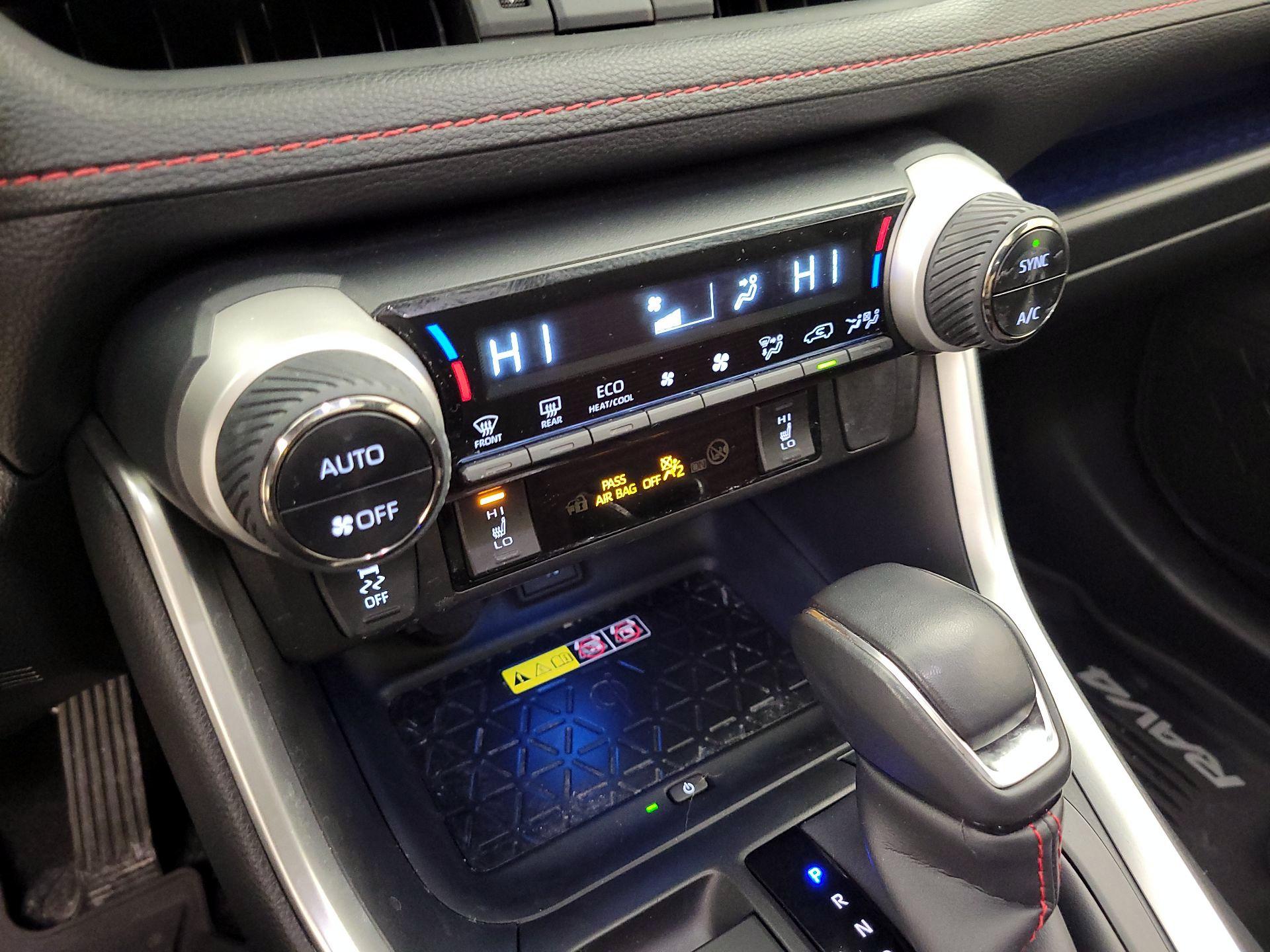 Thumbnail: 2023 Toyota RAV4 - 16