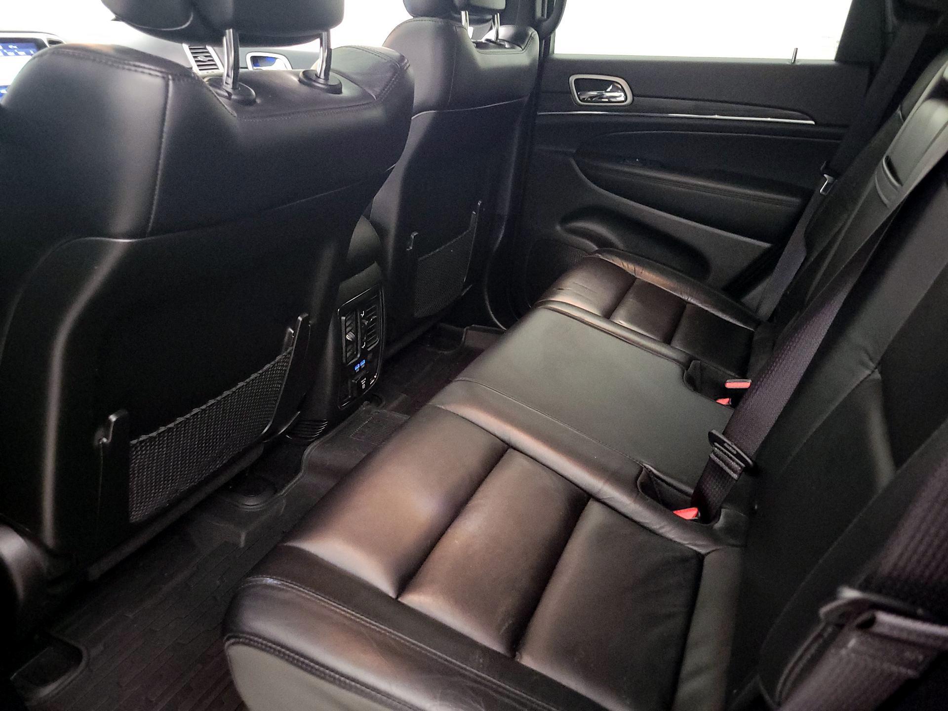 Thumbnail: 2021 Jeep Grand Cherokee - 19