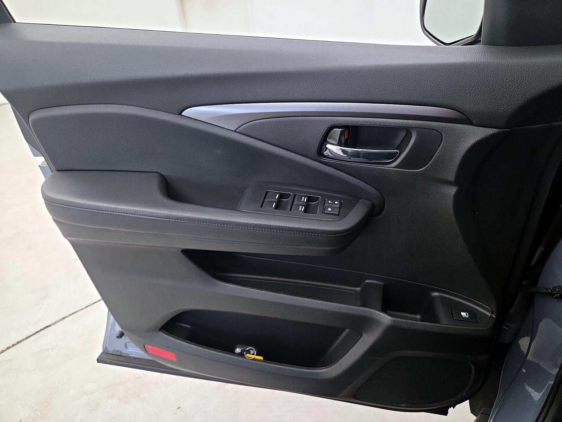 Thumbnail: 2022 Honda Pilot - 12